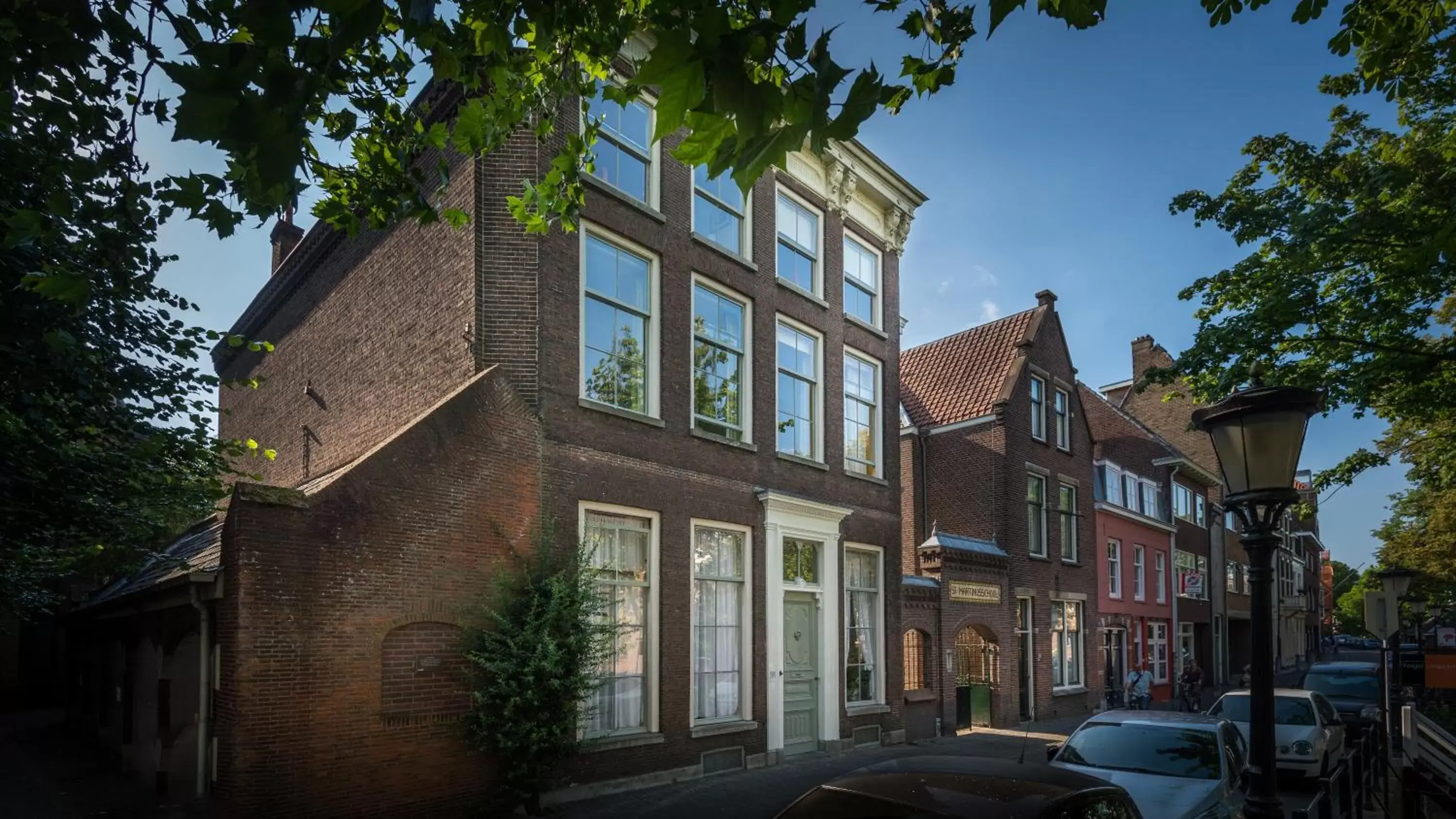 Facade/entrance, Property Building in Boutique Hotel Museumkwartier Utrecht