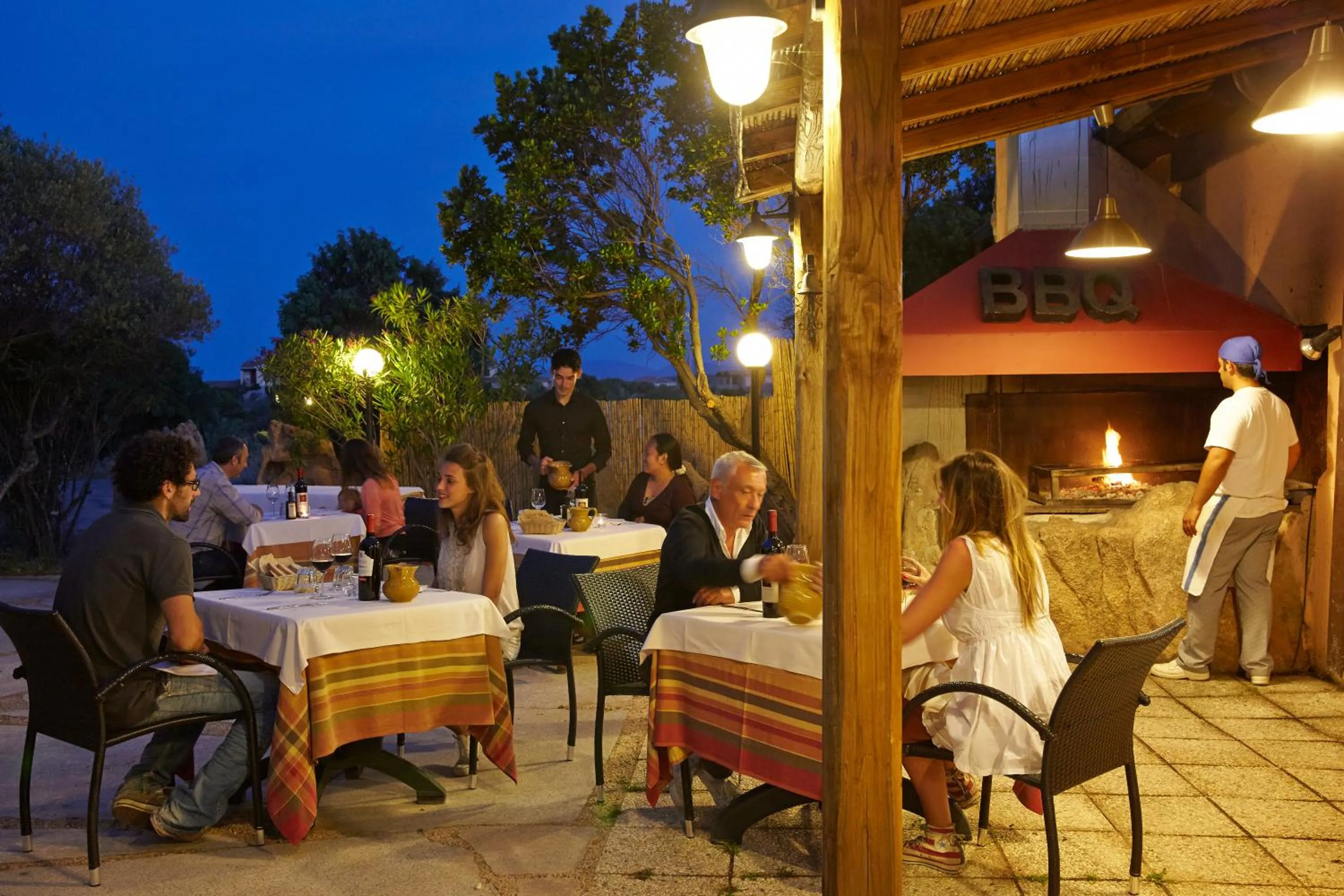 Restaurant/places to eat in Residence Hotel Lu Nibareddu