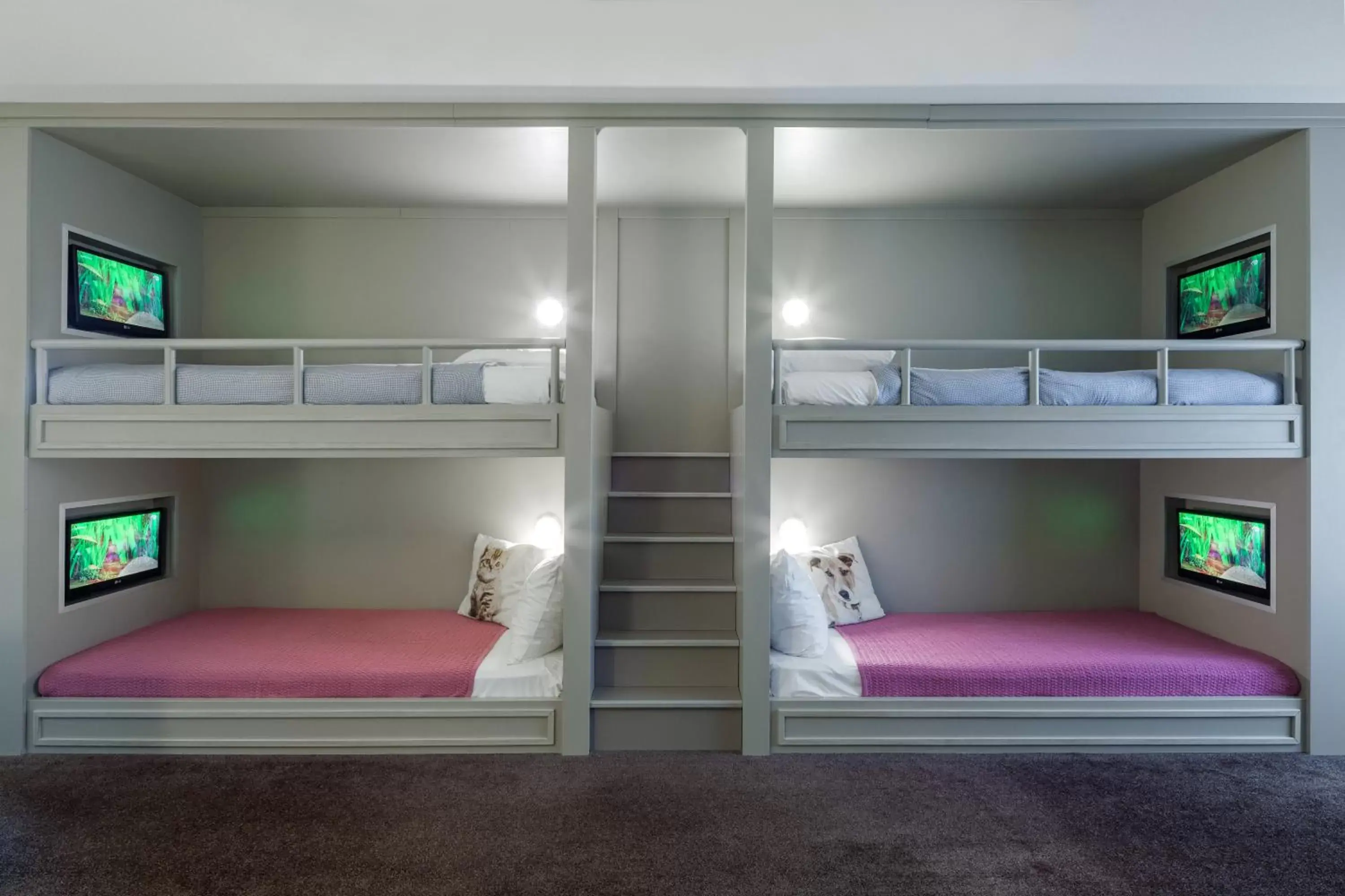 bunk bed in Van der Valk Hotel Haarlem