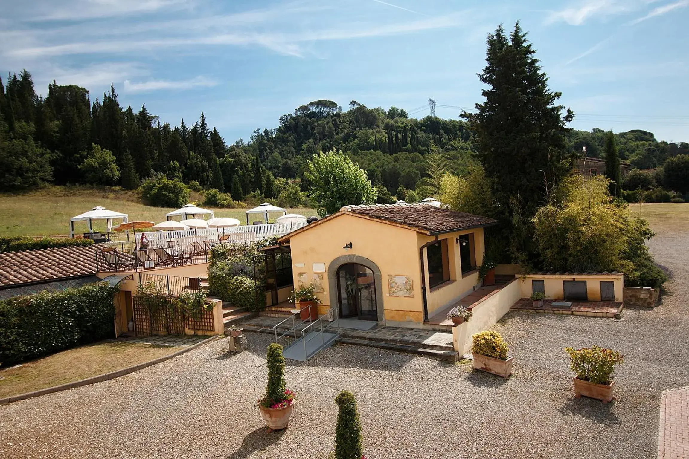 Massage in Borgo Sant'ippolito Country Hotel