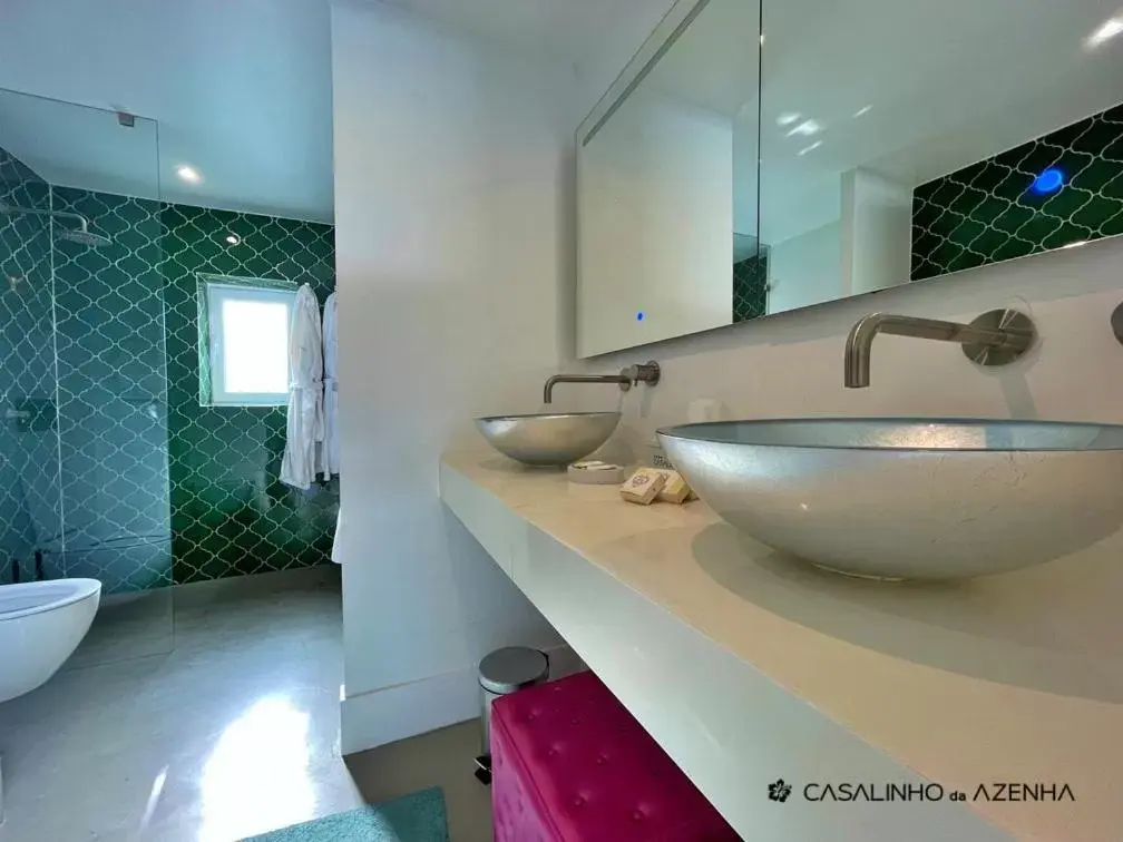 Shower, Bathroom in Casalinho da Azenha - Charm House