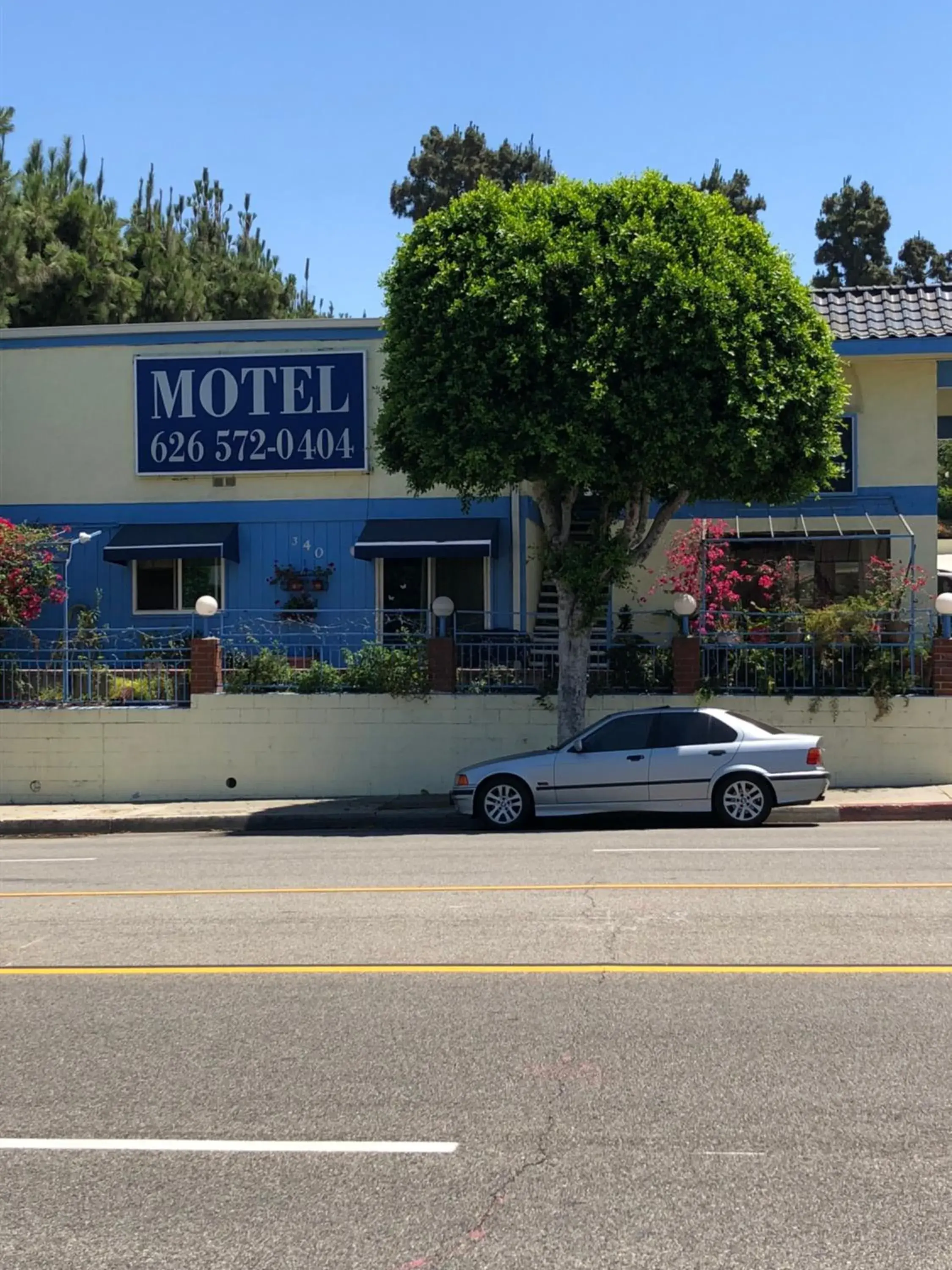 Property Building in King Lodge Motel