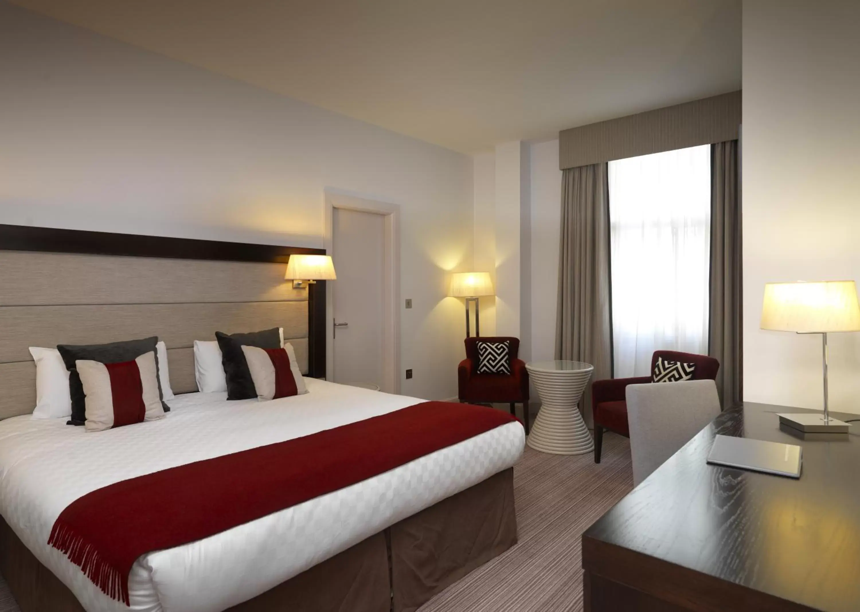 Bed in Thistle London Holborn Bed in Thistle London Holborn