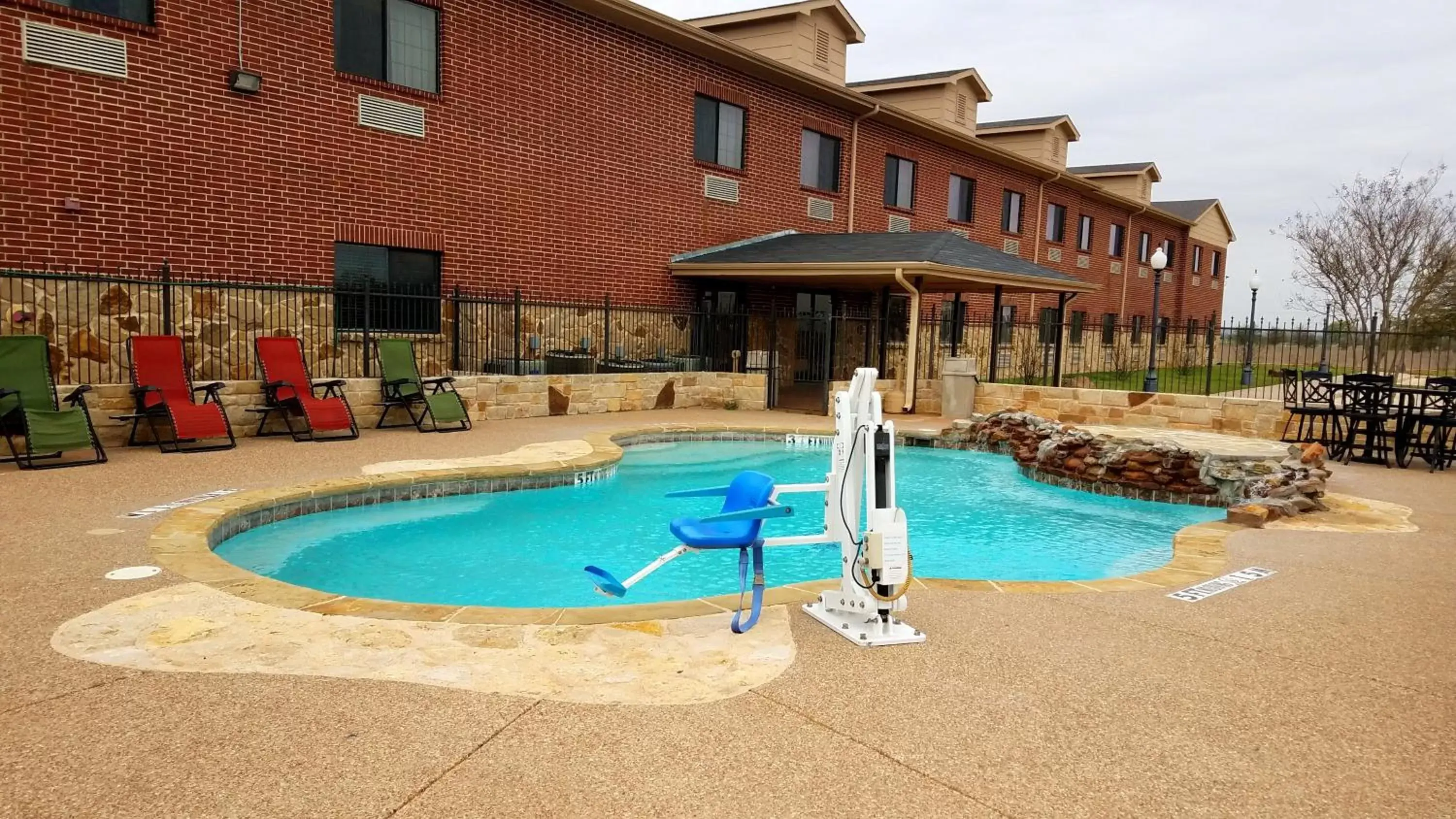 Swimming Pool in Velkommen Inn