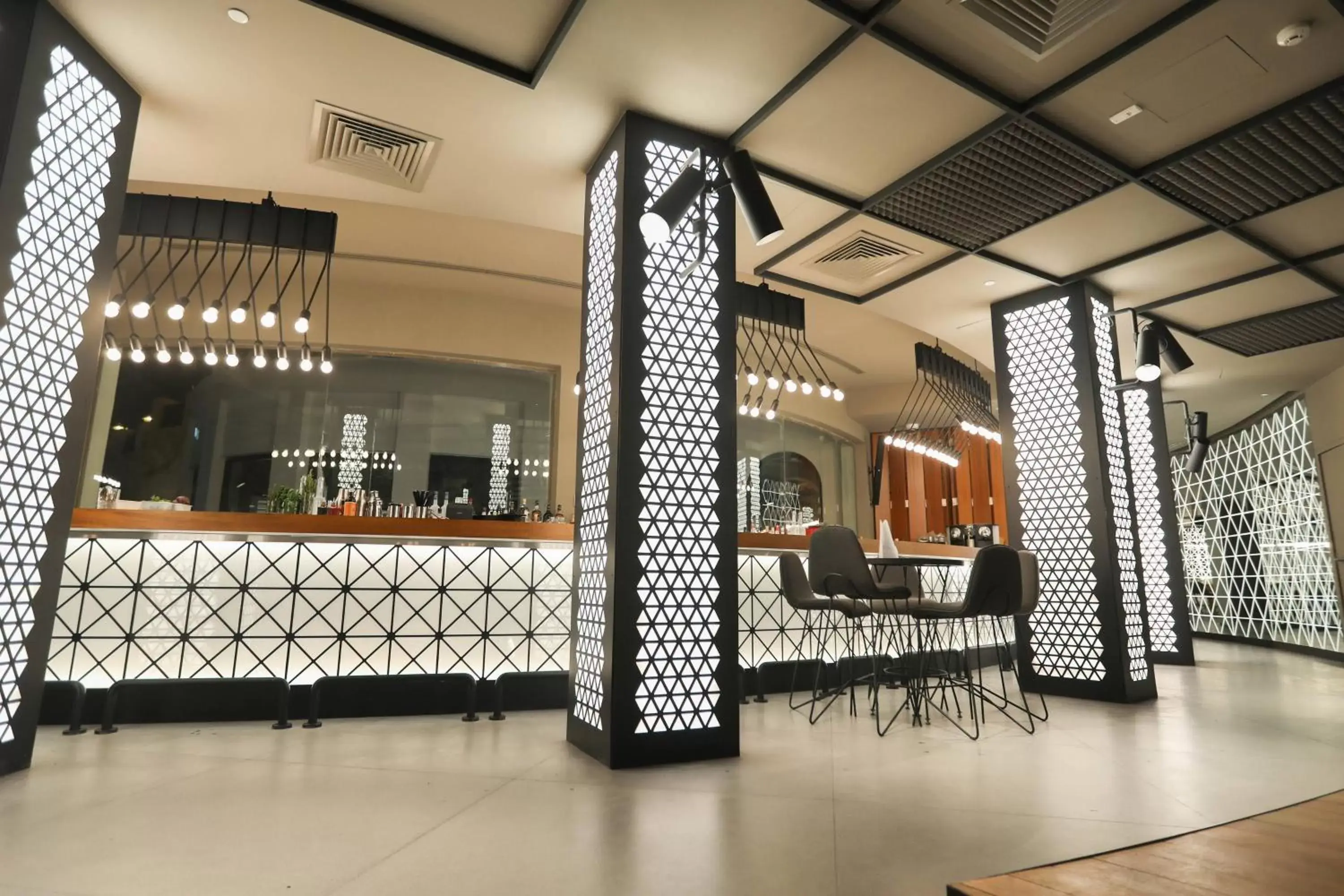 Restaurant/Places to Eat in Sharq Village & Spa, a Ritz-Carlton Hotel