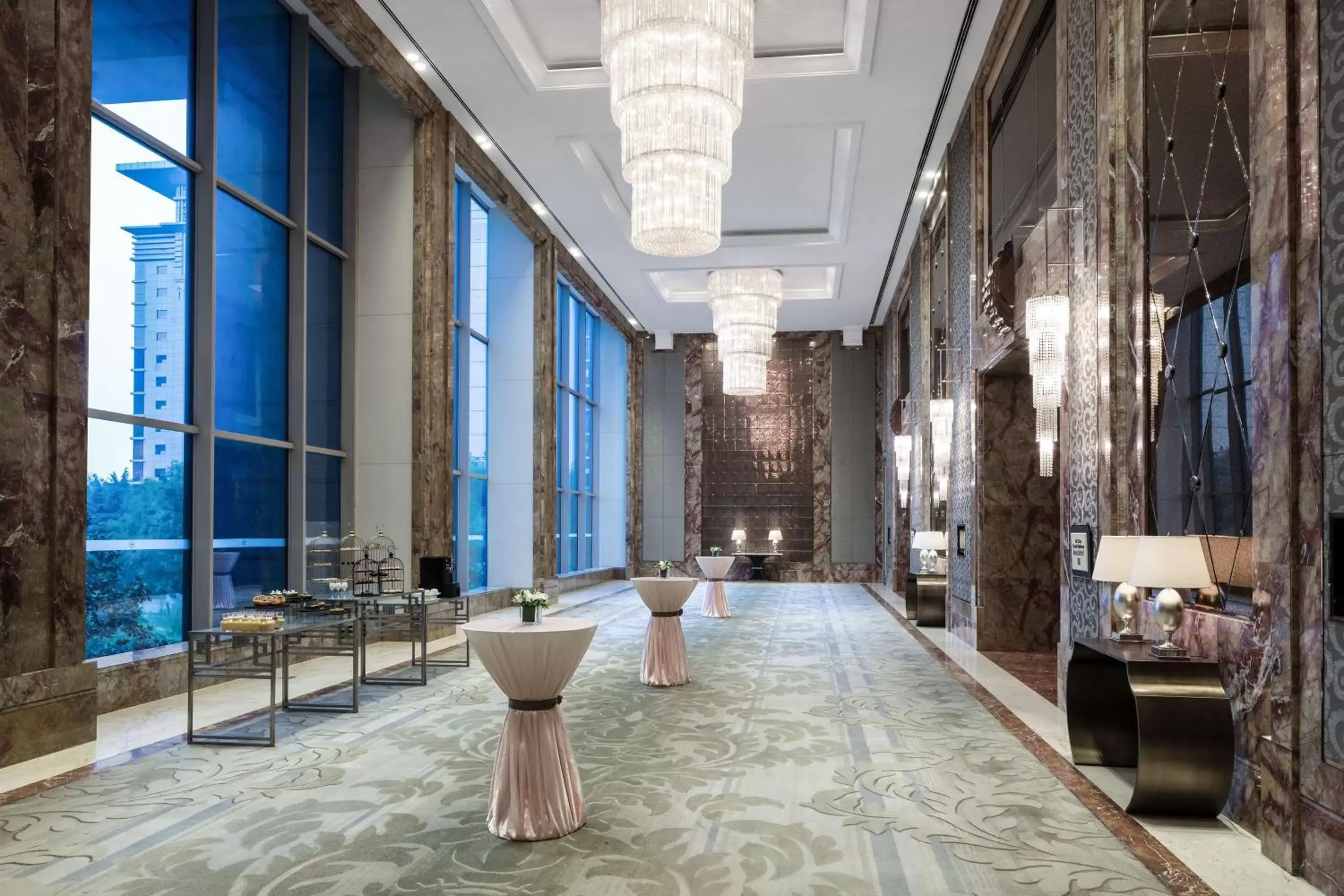 Property building, Lobby/Reception in Sheraton Qingdao Jiaozhou Hotel