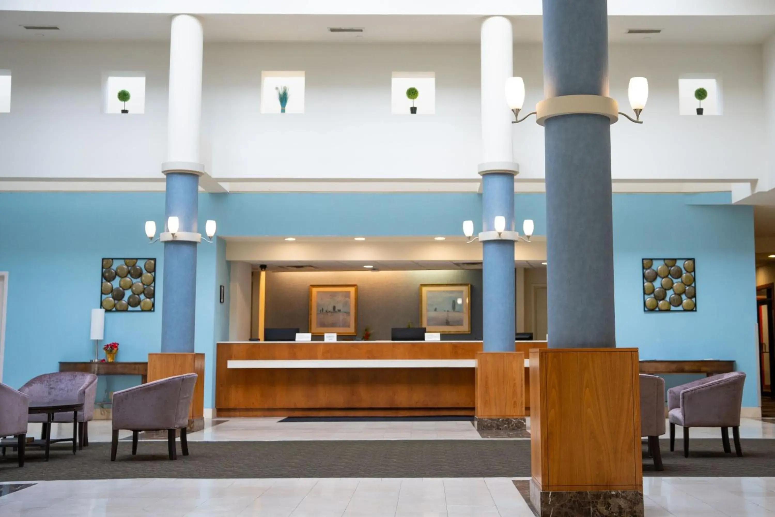 Lobby or reception, Lobby/Reception in Delta Hotels by Marriott Toledo