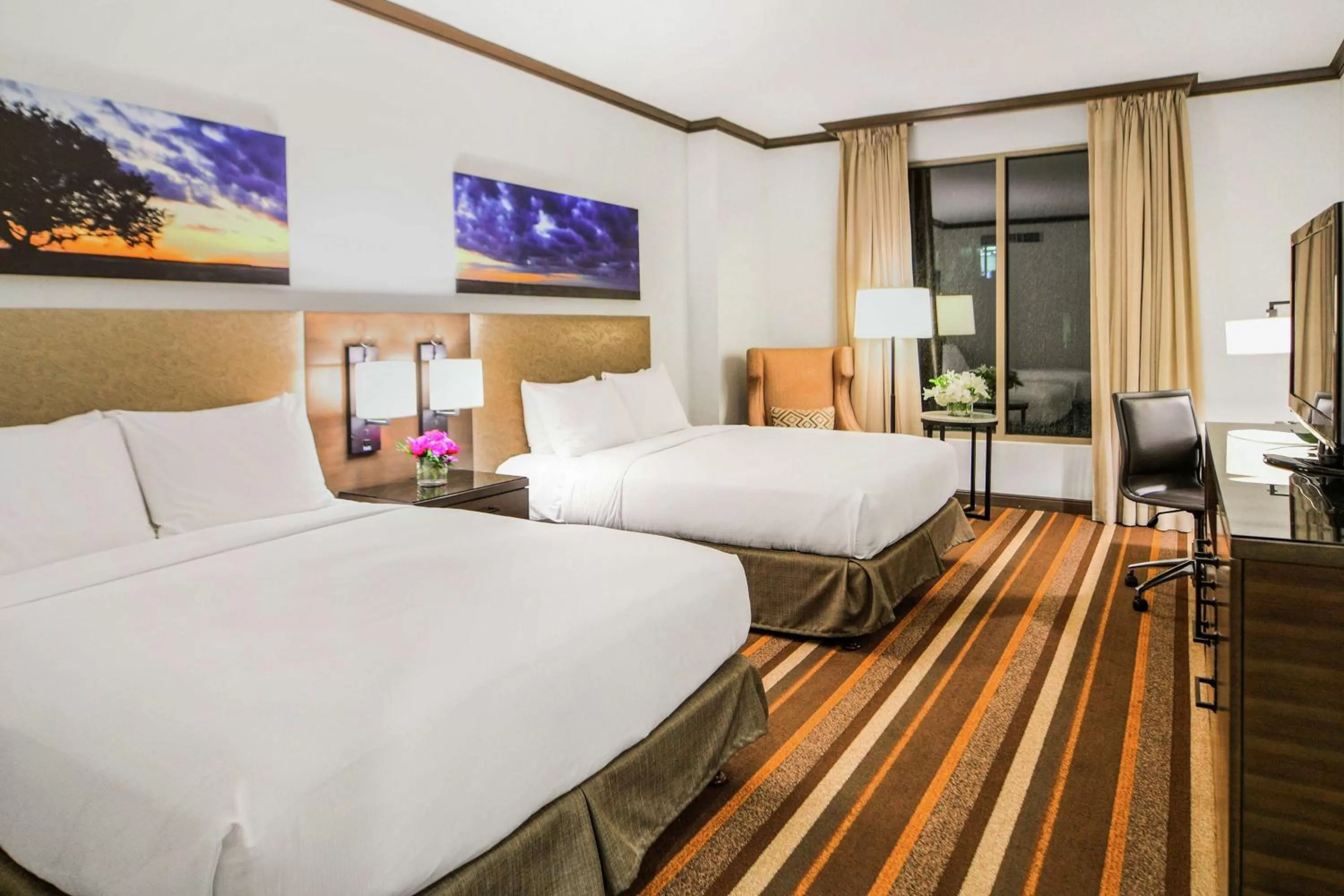 Bedroom, Bed in Hilton Dallas-Park Cities