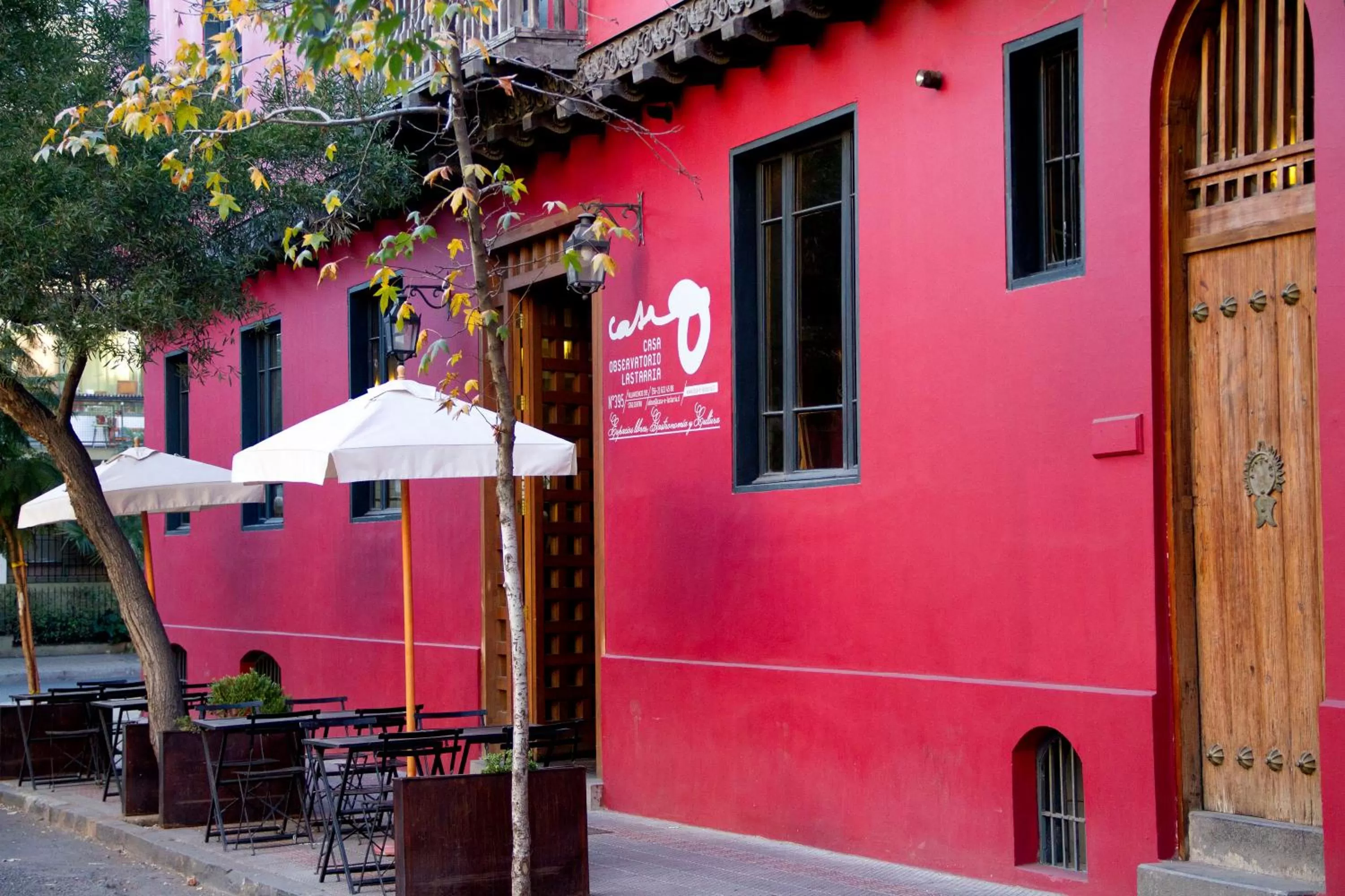 Neighbourhood in Hotel Luciano K