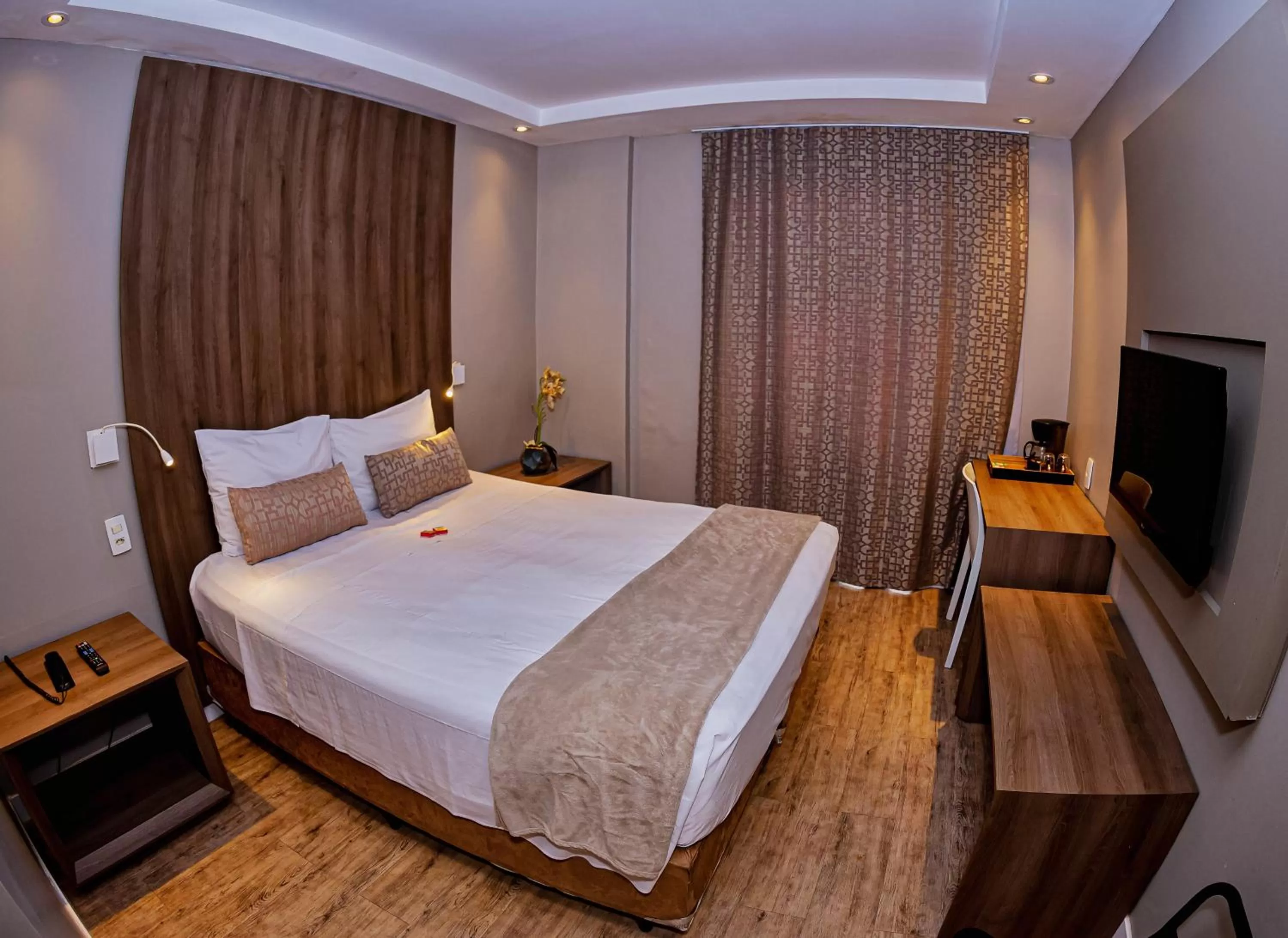 Photo of the whole room, Bed in The Hotel