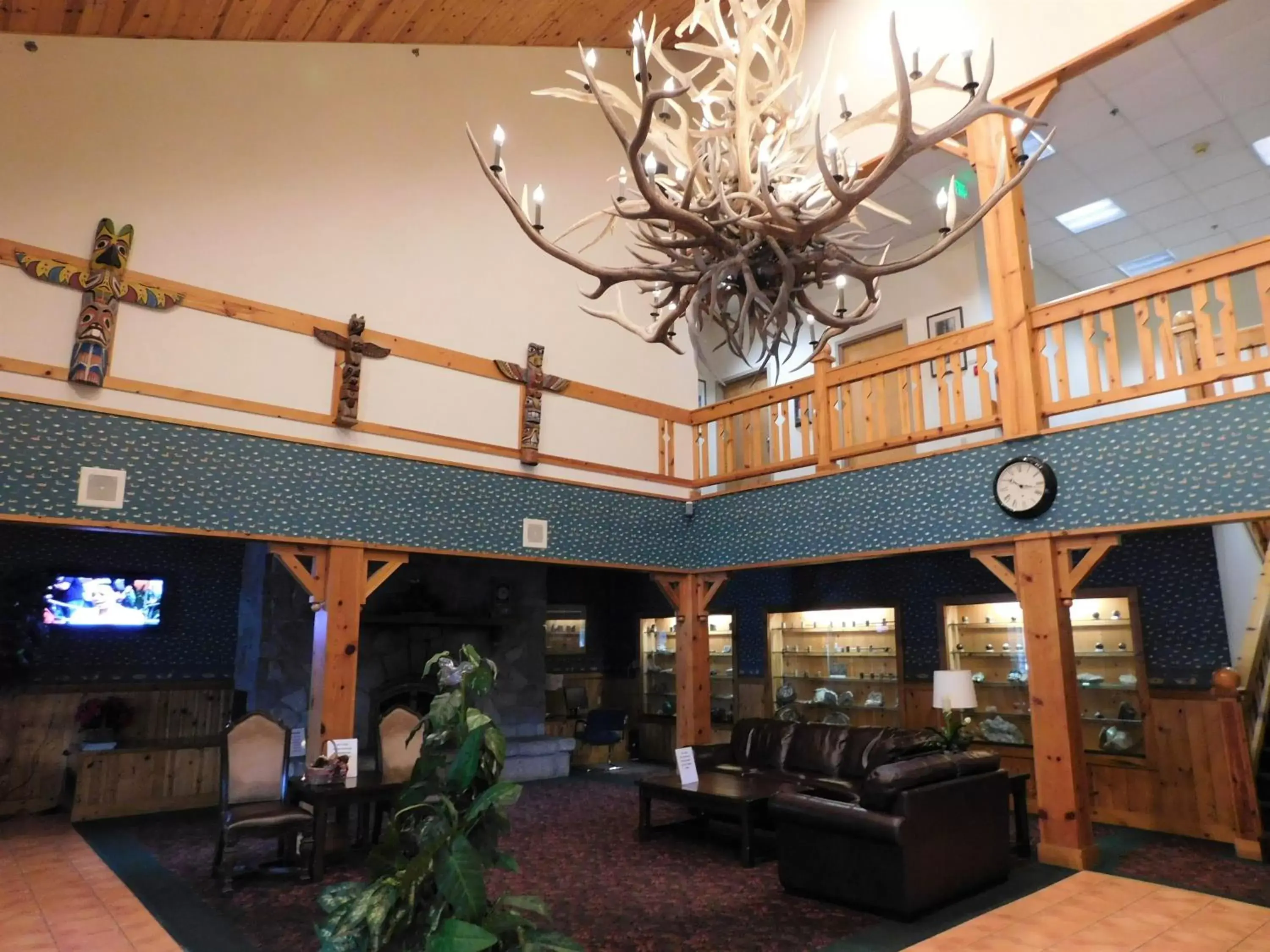 Lobby or reception in The Summit Inn