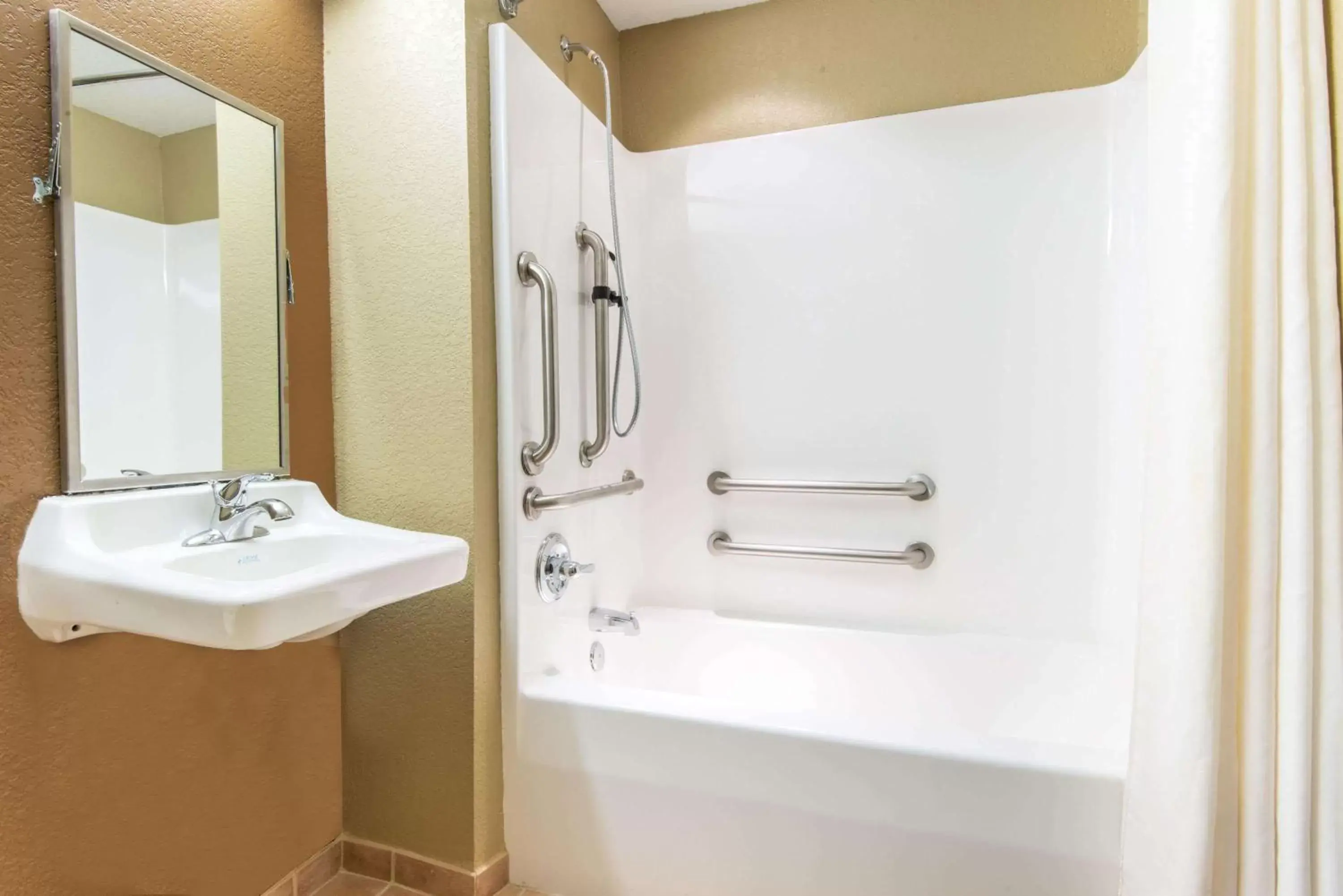 Bathroom in Microtel Inn and Suites Montgomery