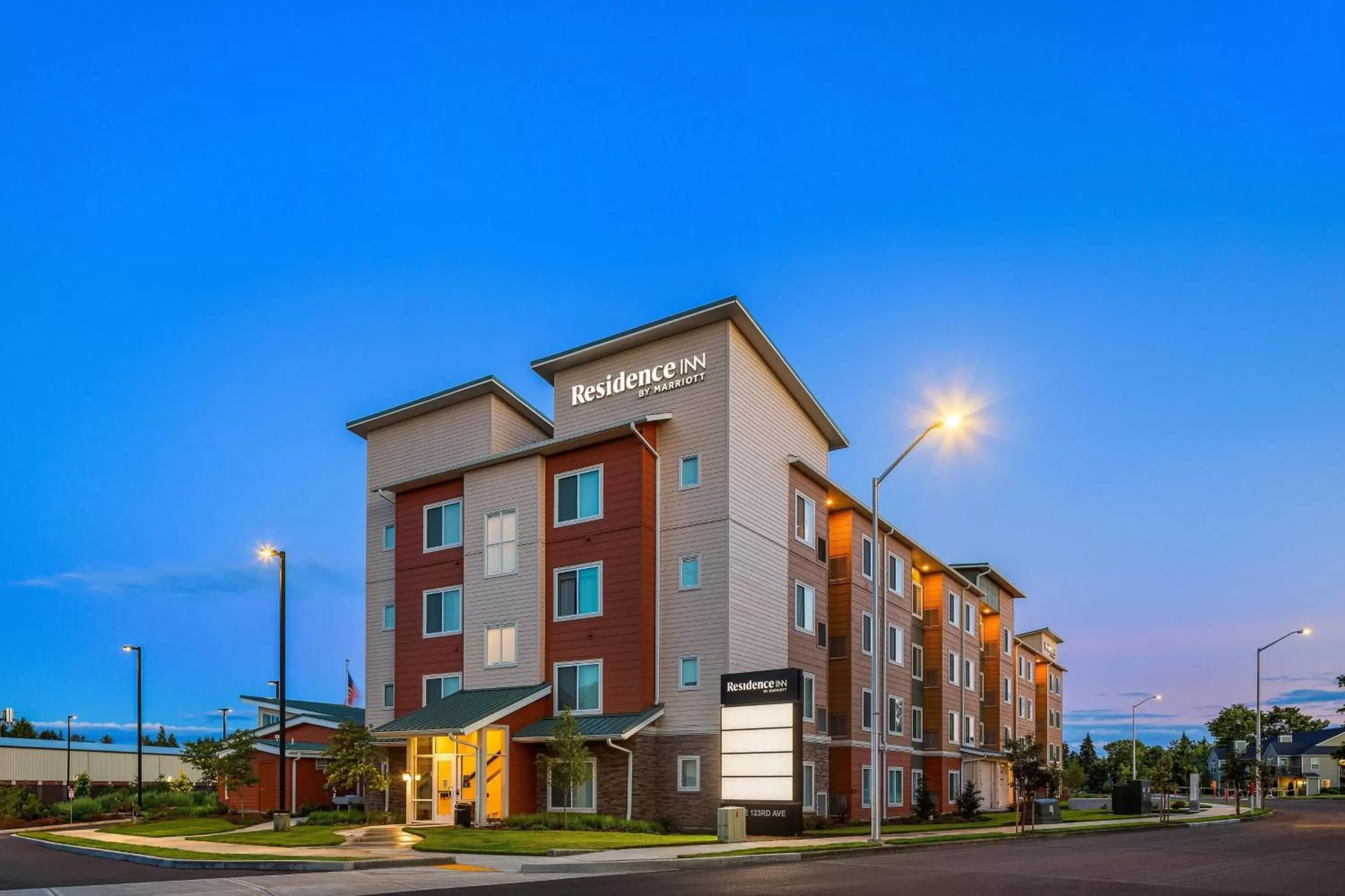 Property Building in Residence Inn by Marriott Portland Vancouver