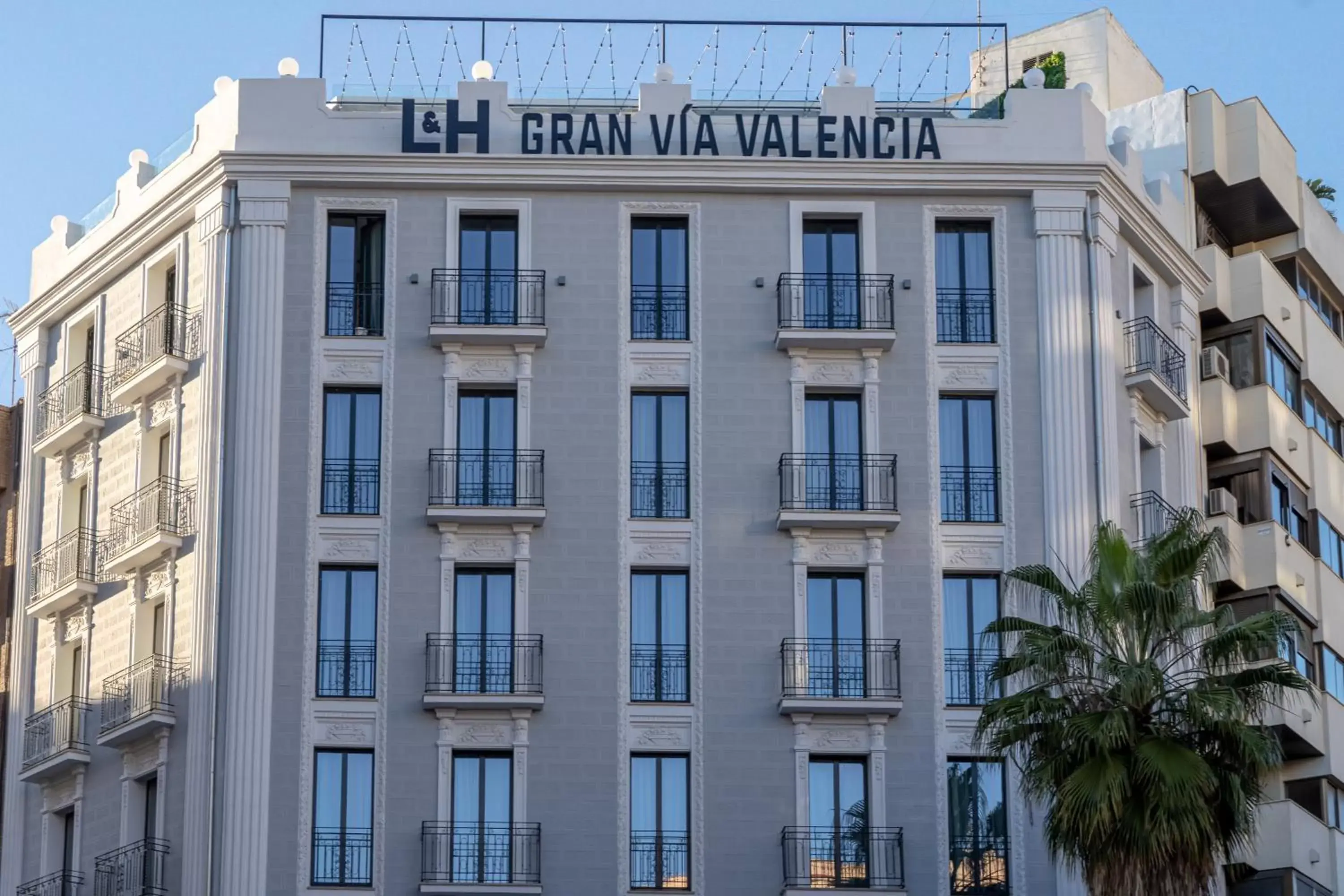 Property Building in L&H Gran Vía Valencia