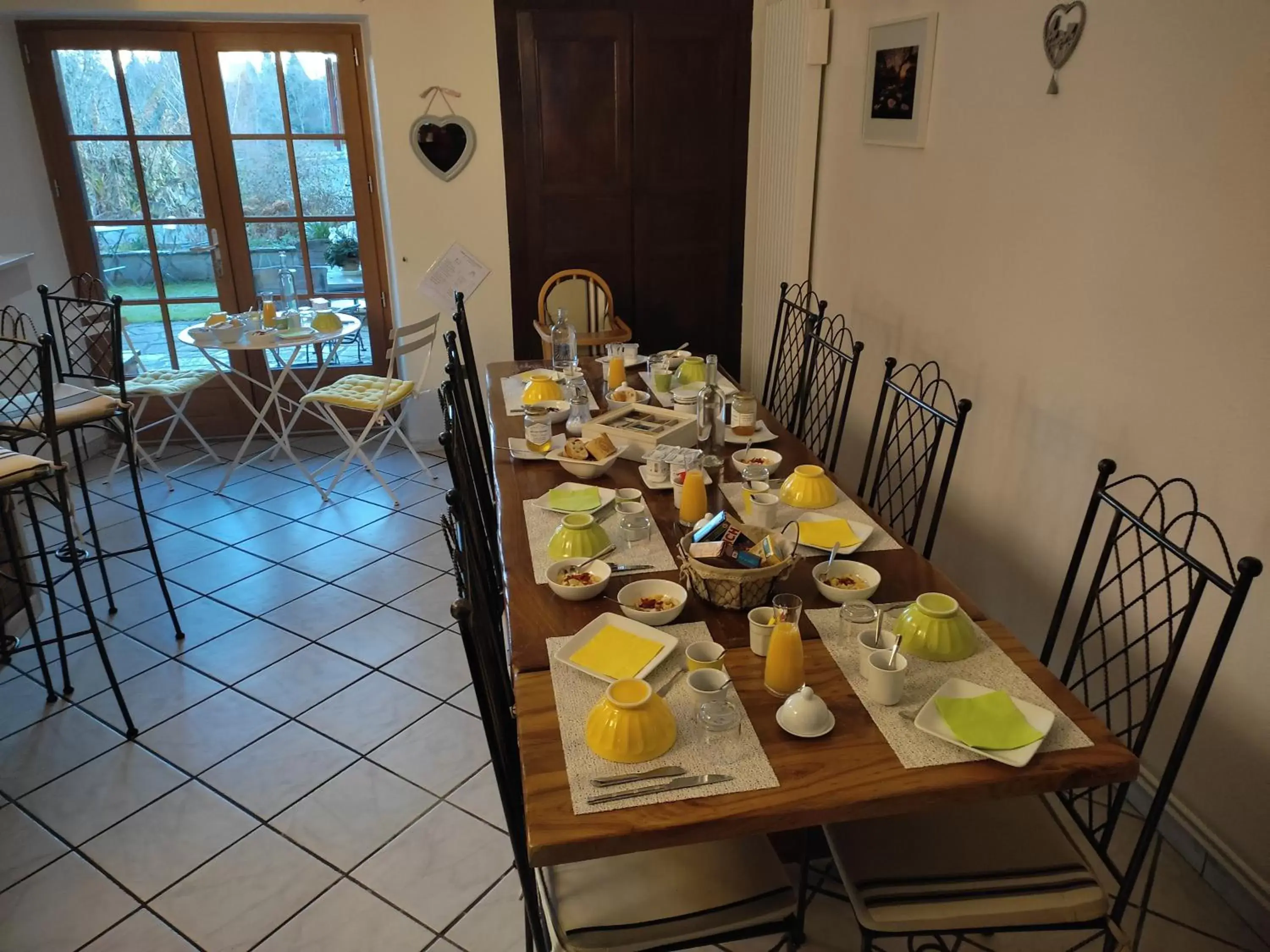 Continental breakfast, Restaurant/Places to Eat in B&B Amphitryon
