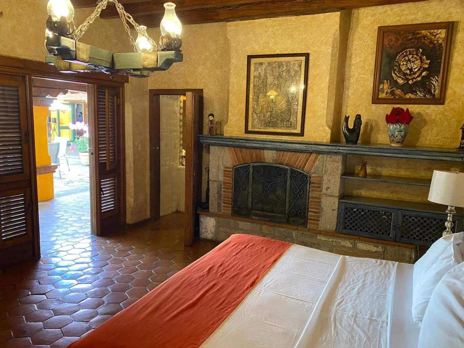 Bed, Lobby/Reception in La Joyita