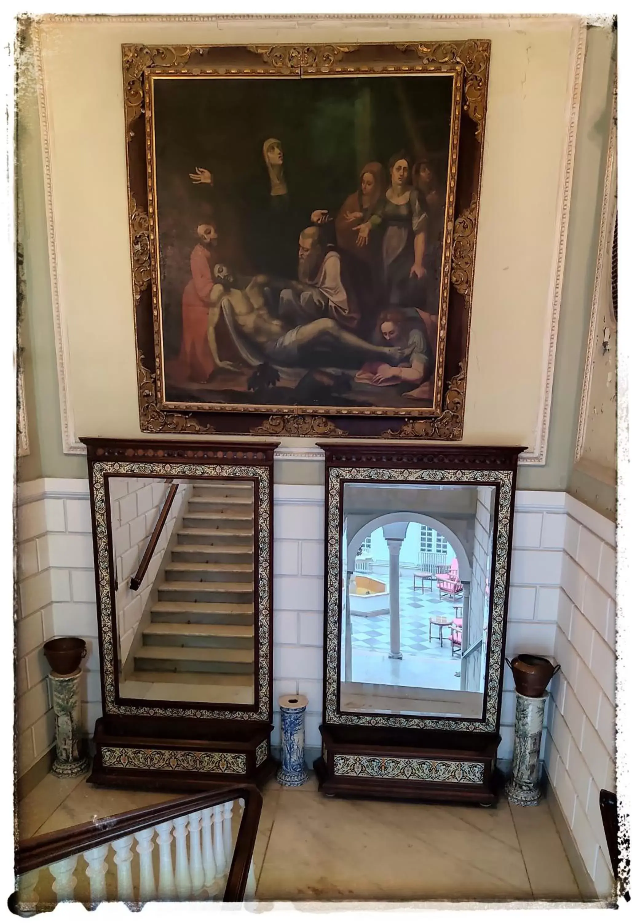 Property building in Hotel Simon Property building in Hotel Simon