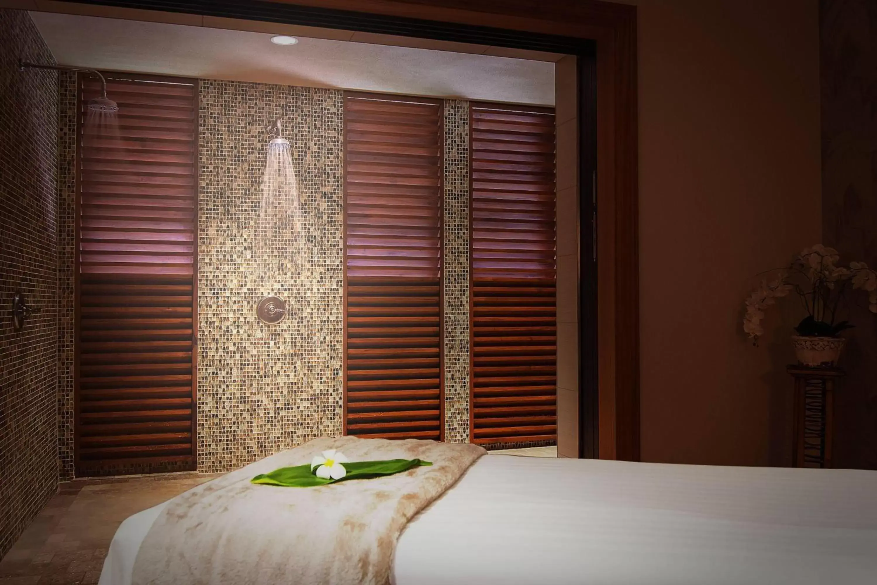 Spa and wellness centre/facilities, Bed in Koloa Landing Resort at Po'ipu, Autograph Collection