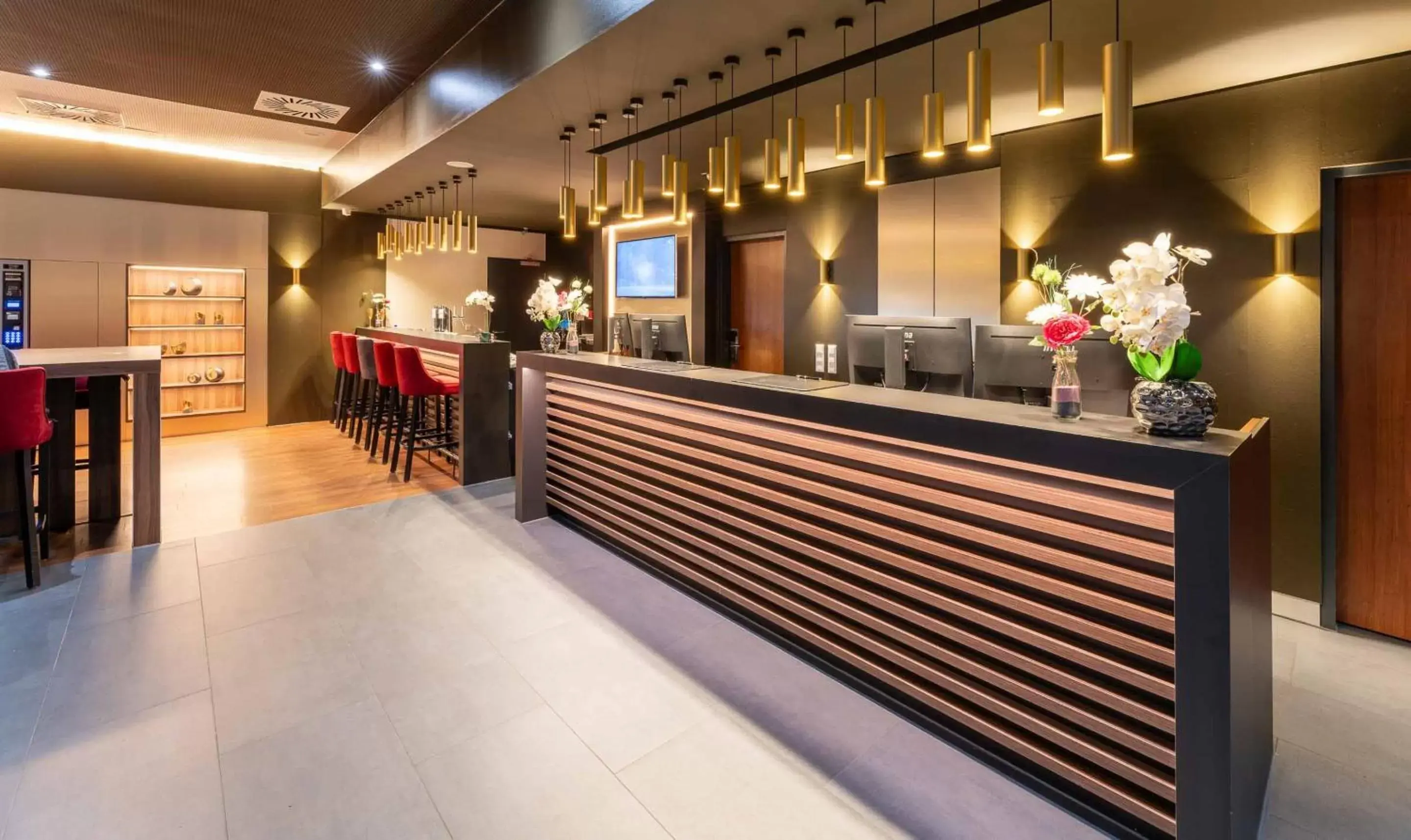 Lobby or reception in PLAZA Premium Karlsruhe Lobby or reception in PLAZA Premium Karlsruhe