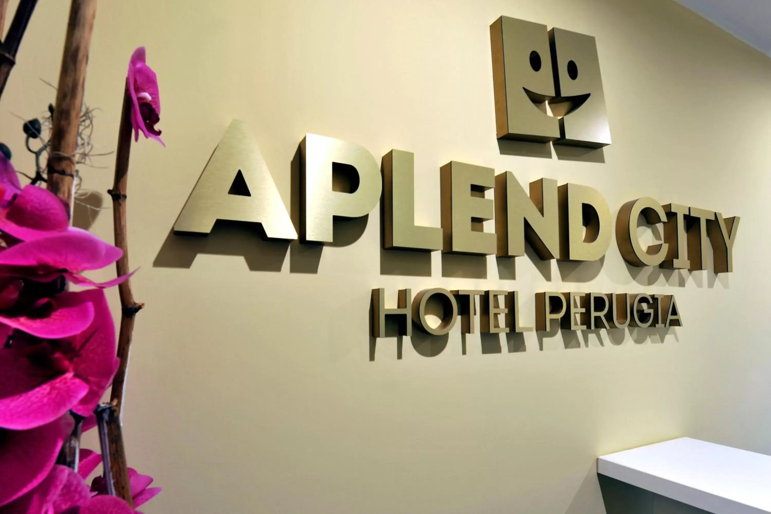 Lobby or reception, Logo/Certificate/Sign/Award in APLEND CITY Hotel Perugia