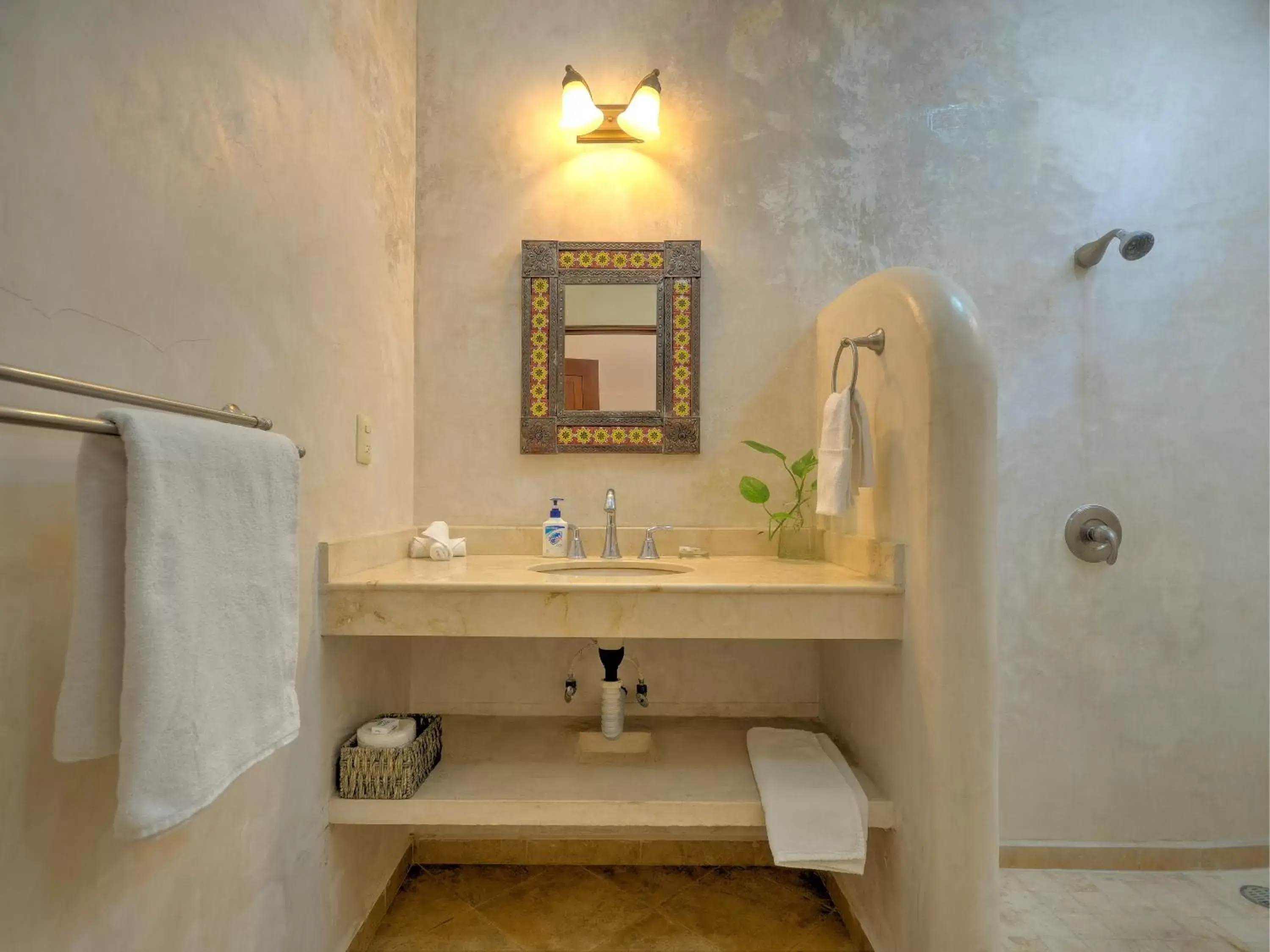 Bathroom in Hotel Luz en Yucatan