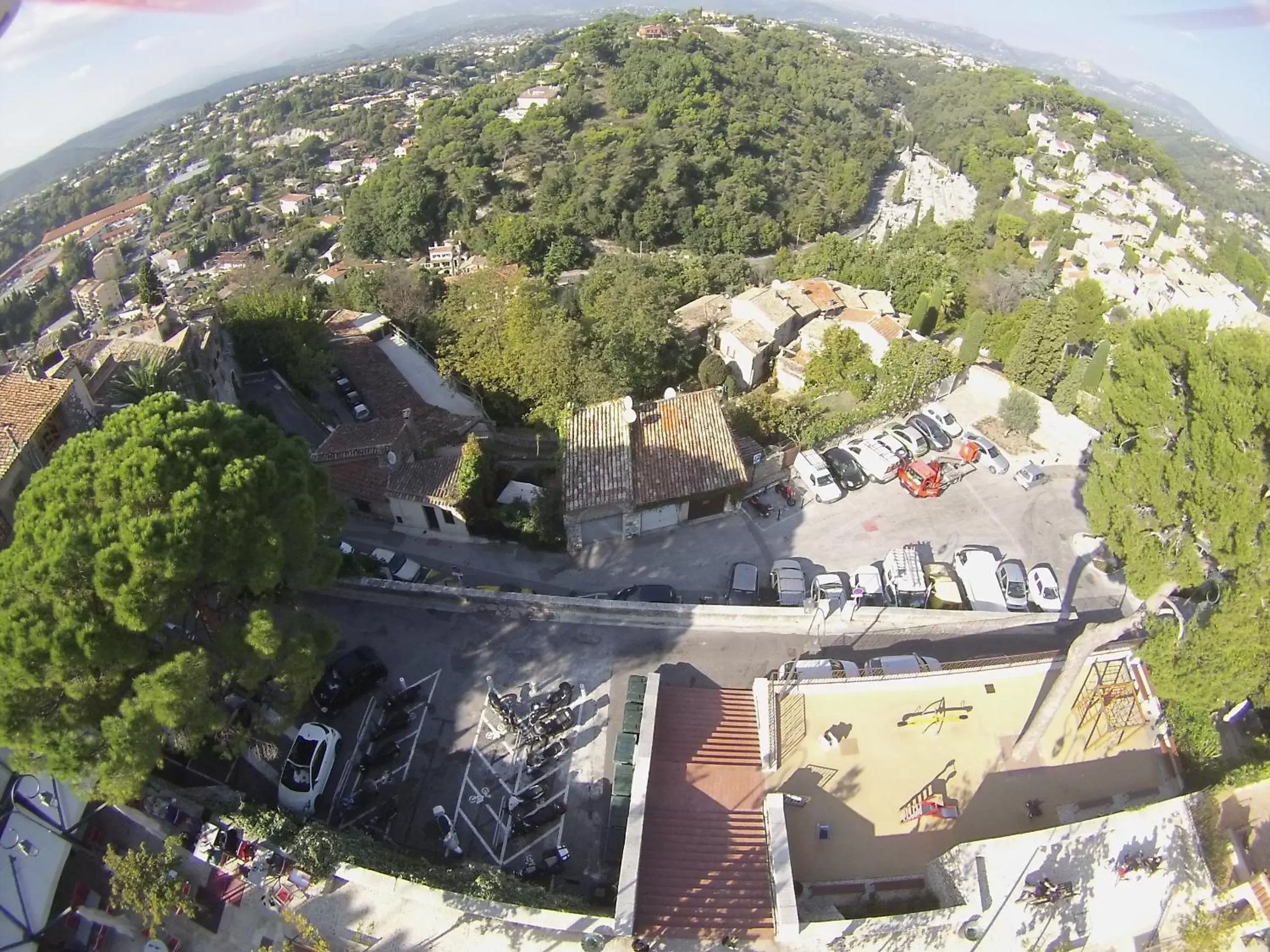 Bird's eye view, Bird's-eye View in Hôtel Grimaldi