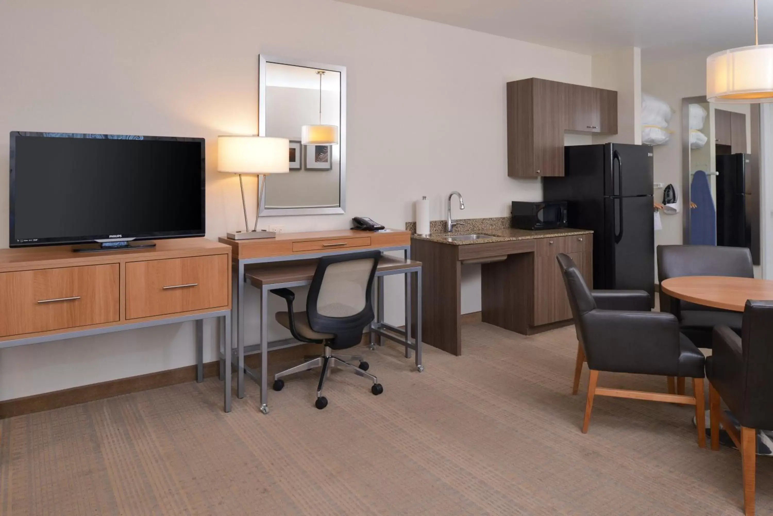 Photo of the whole room, TV/Entertainment Center in Holiday Inn Express Pocatello, an IHG Hotel