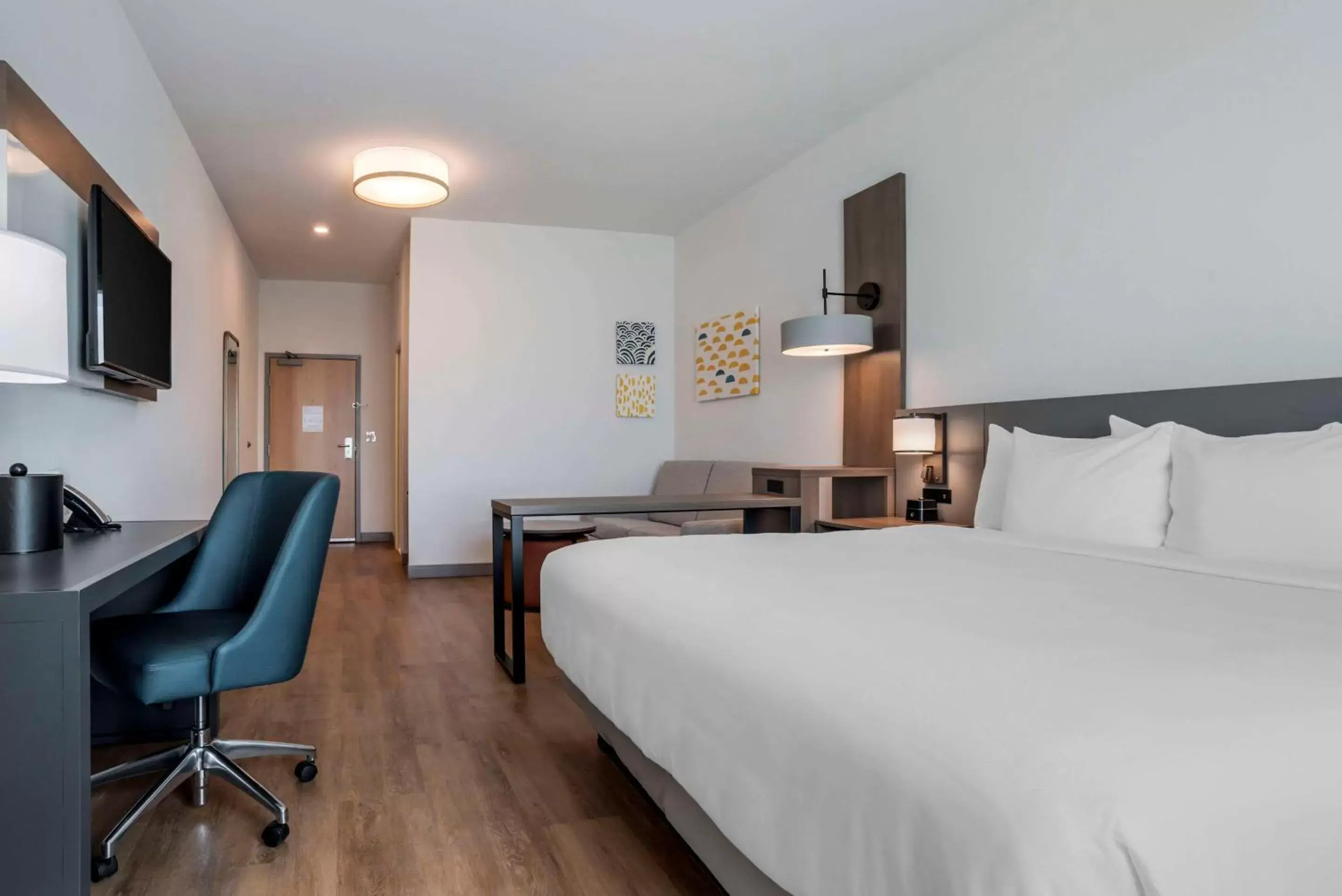 Bed in Comfort Inn & Suites Panama City Beach - Pier Park Area