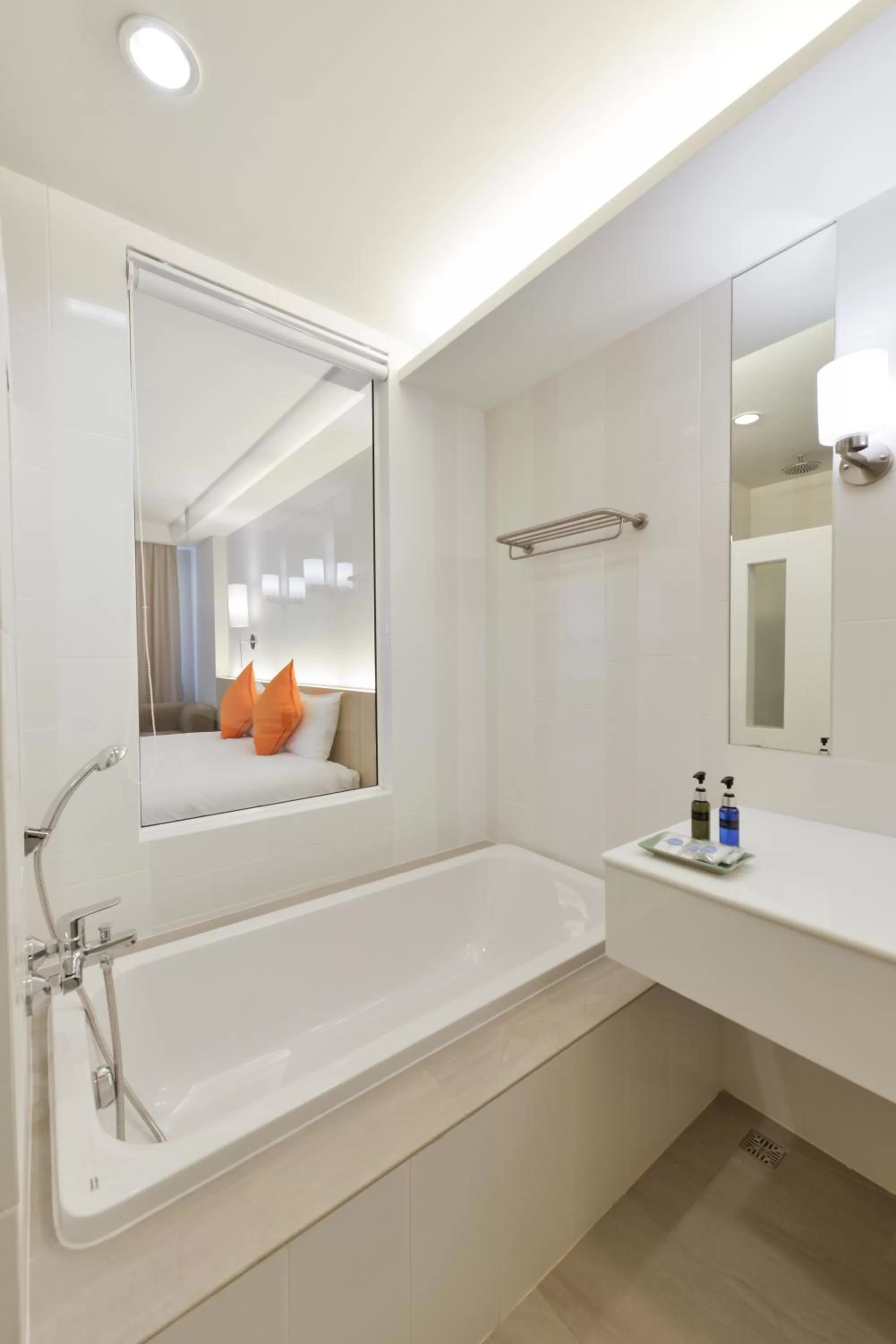 Bathroom in Hisea Huahin Hotel