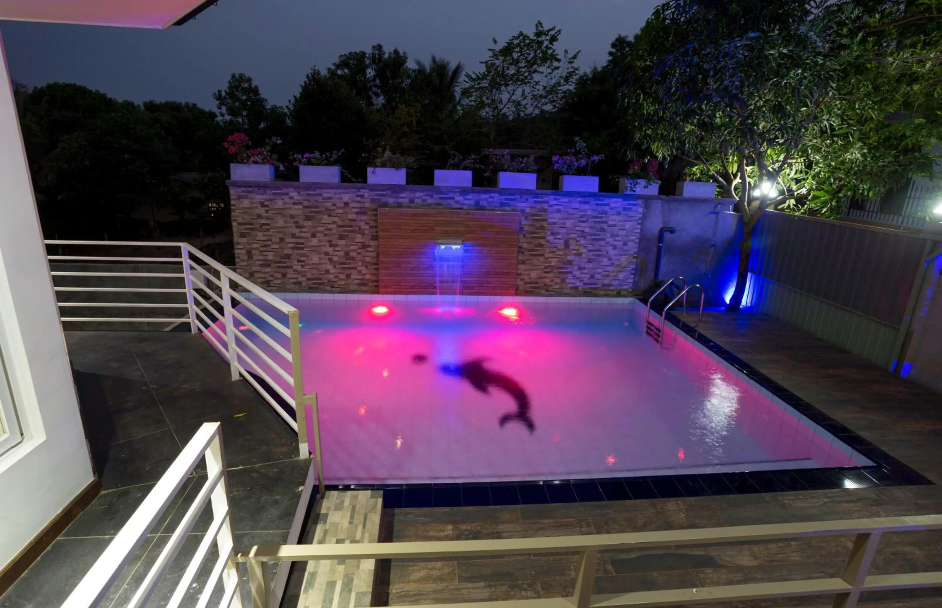 Night in Winter Villa