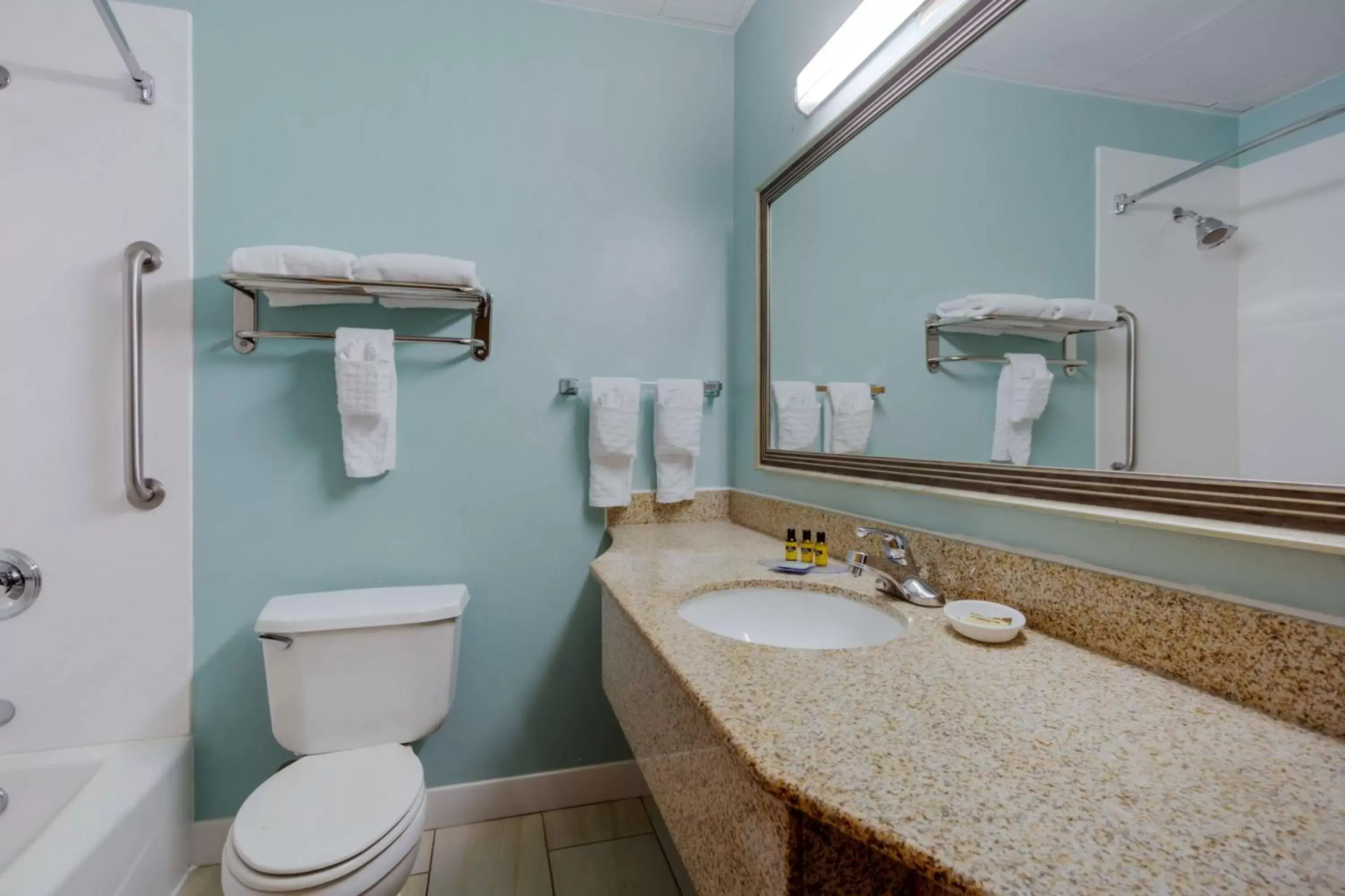 Bathroom in Best Western Plus Wilmington / Wrightsville Beach