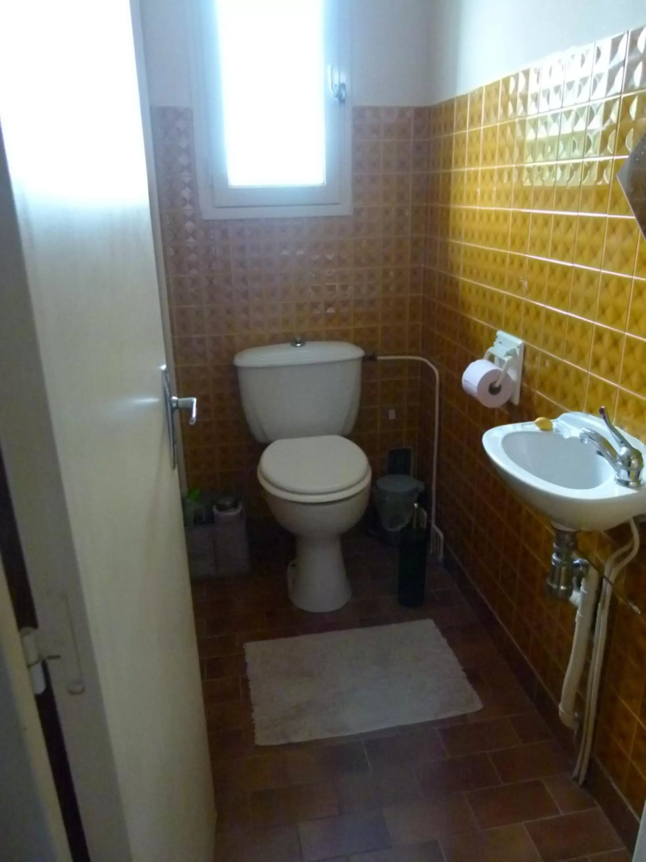 Toilet, Bathroom in Villa Détente Dauphinoise