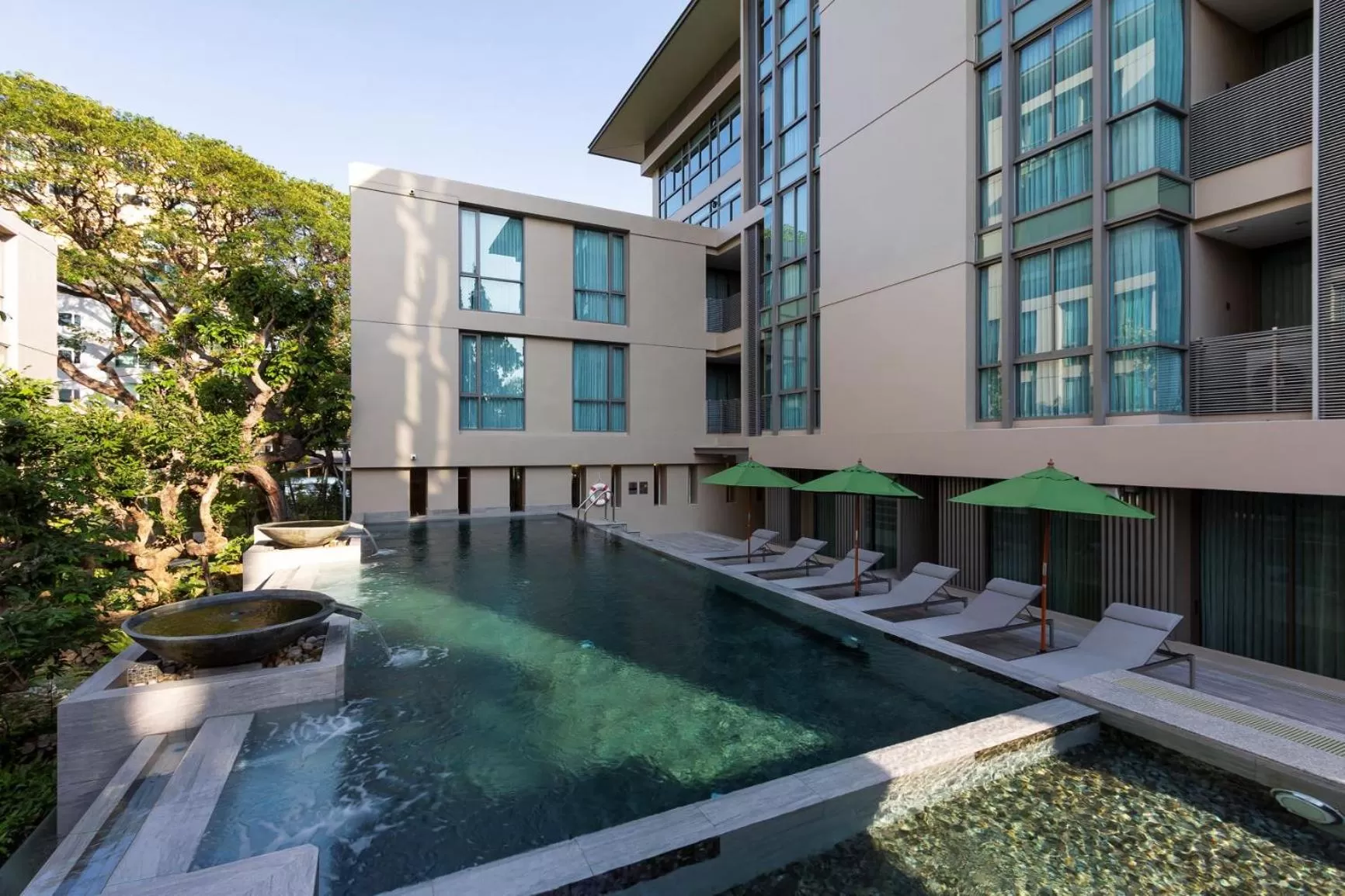 Swimming pool in Ana Park Residence