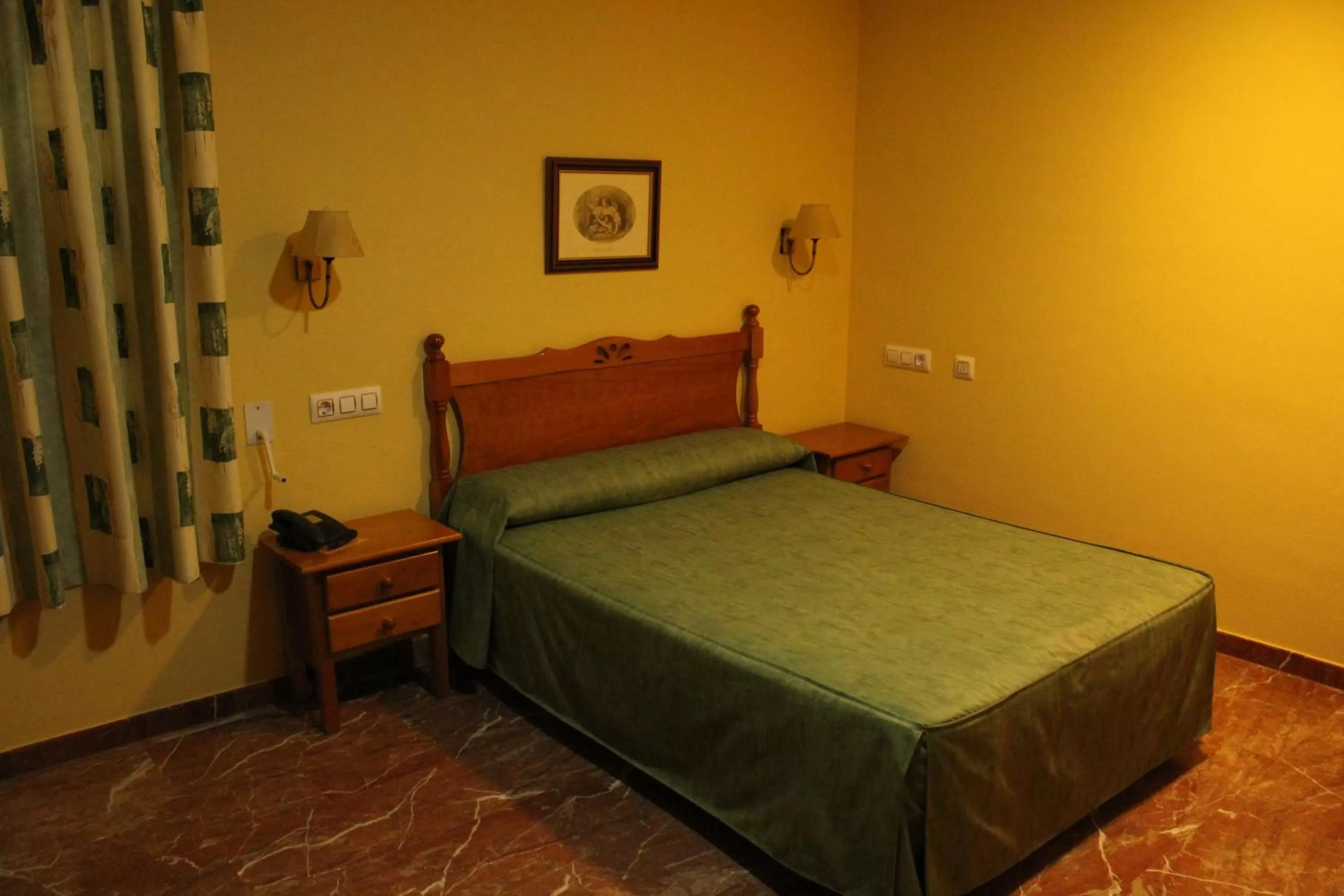 Bed in Hotel Albohera