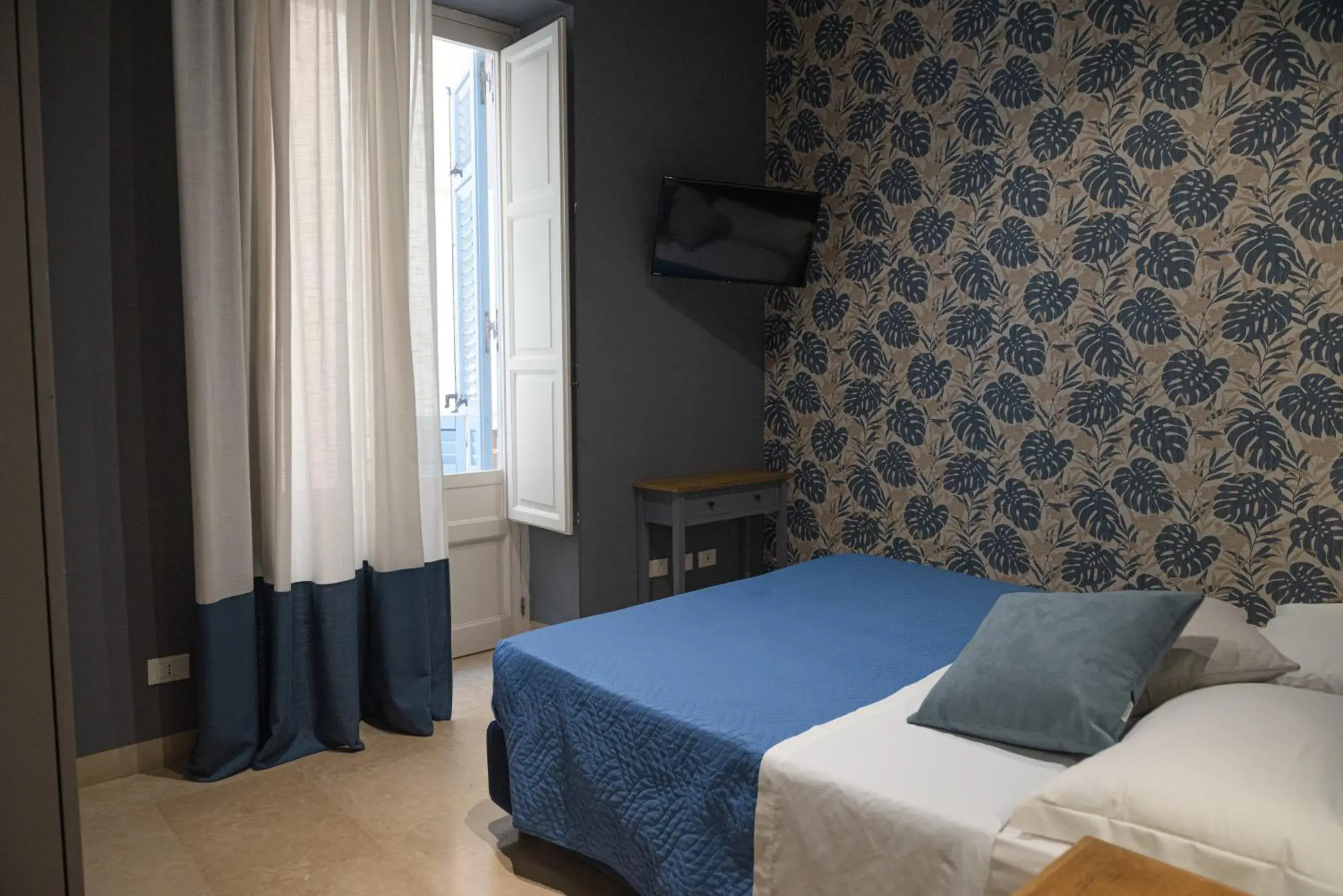 Bedroom, Bed in ZIBIBBO SUITES & ROOMS - XIX Palazzo Mauro