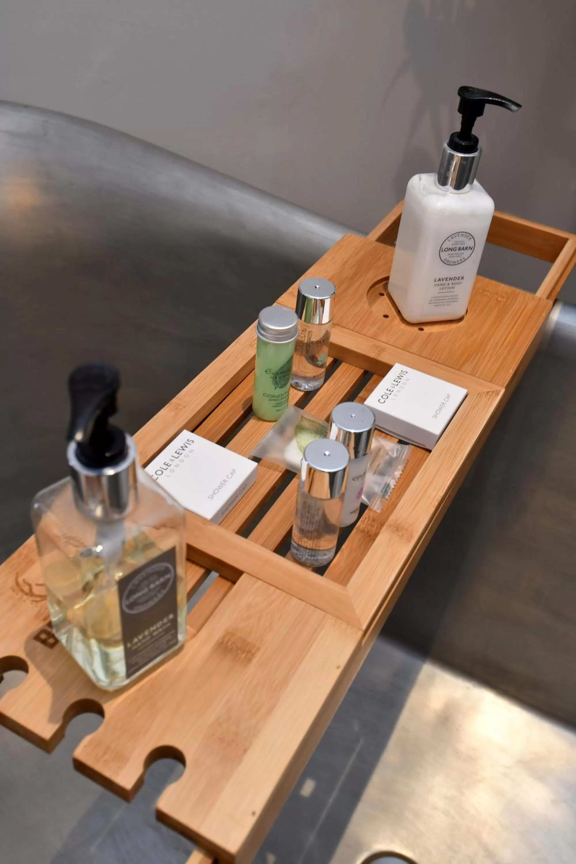 Bath in The Swan Hotel, Alresford