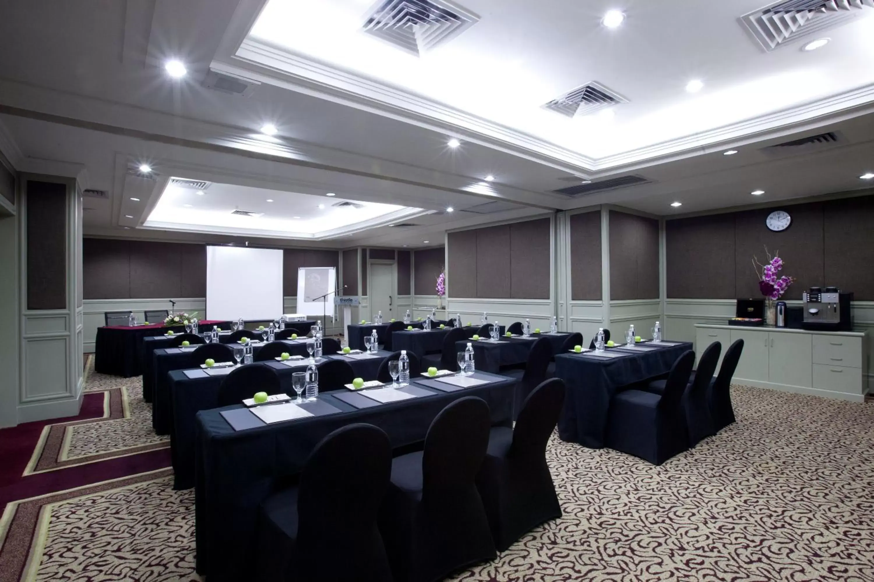 Business facilities in Thistle Johor Bahru