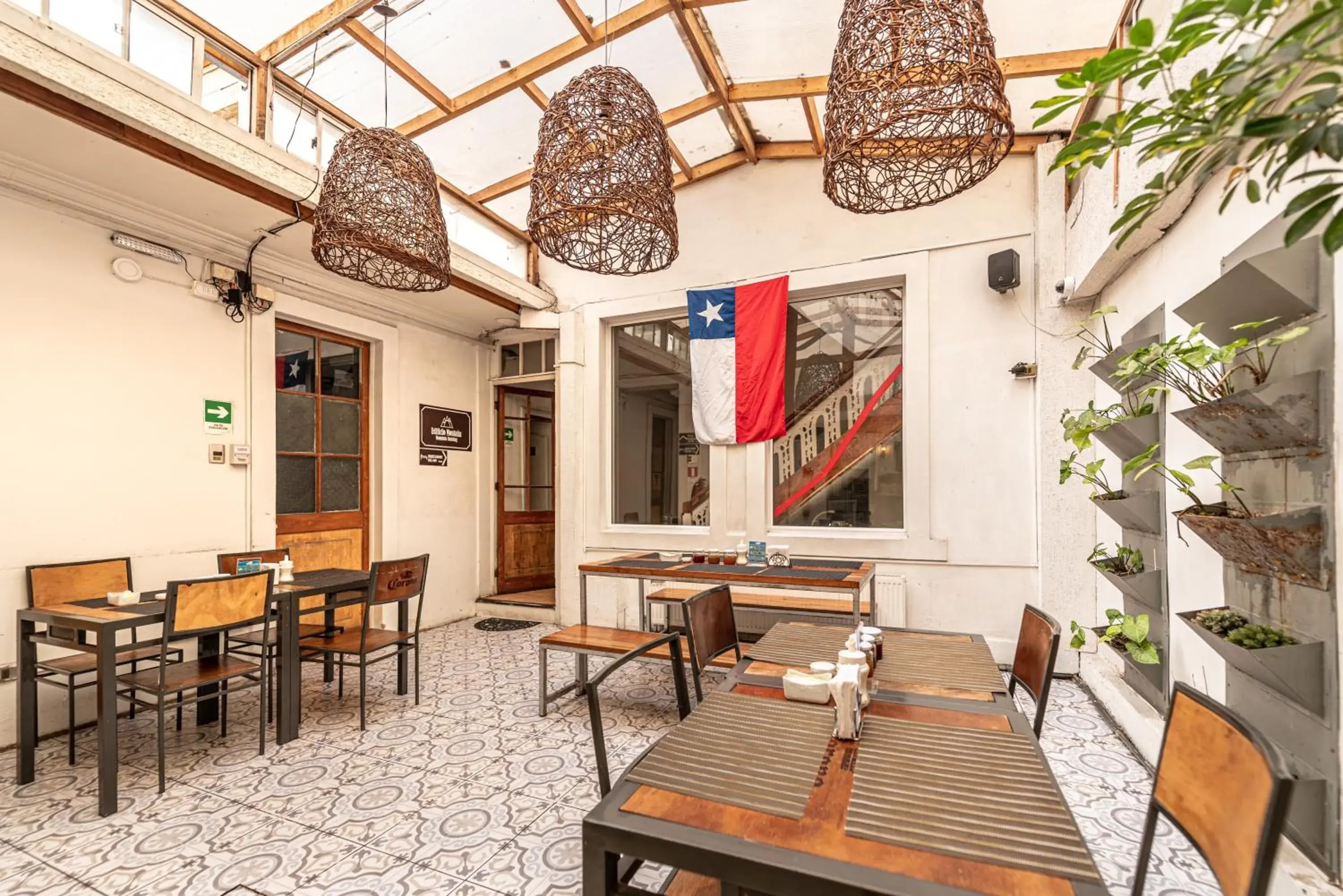 Dining area, Restaurant/Places to Eat in Hostal Providencia