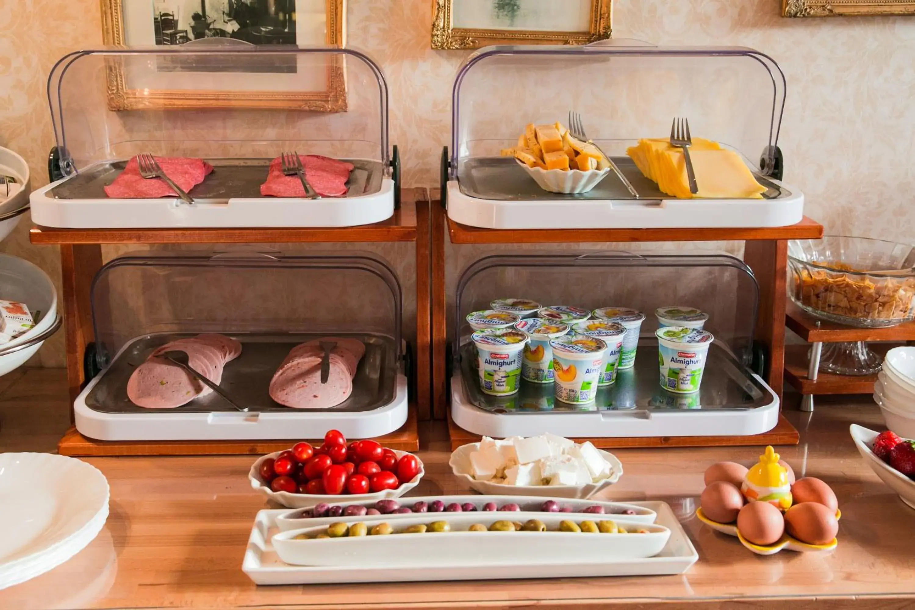 Breakfast in Hotel Atlanta Breakfast in Hotel Atlanta