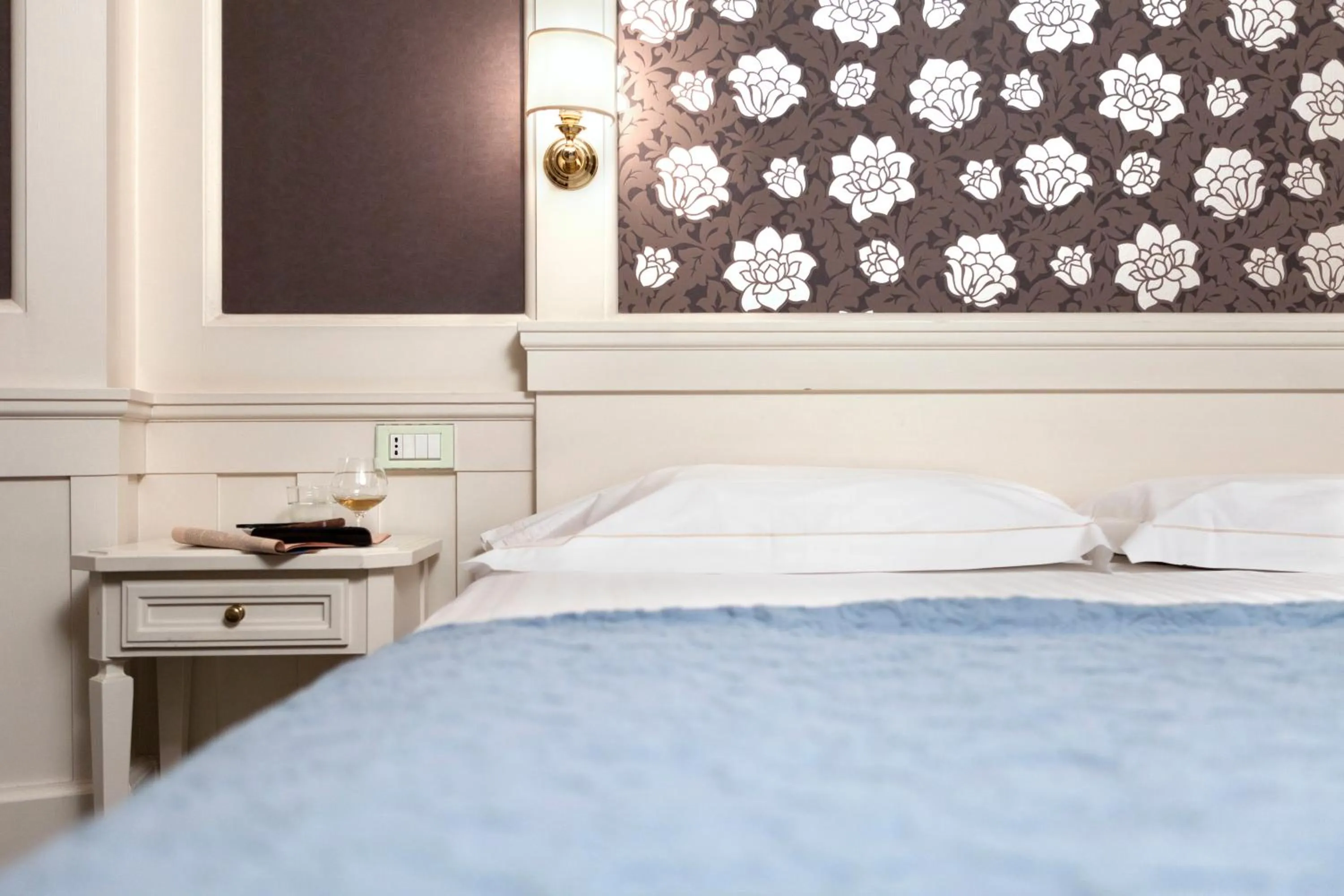 Bedroom, Bed in Europa Hotel Design Spa 1877