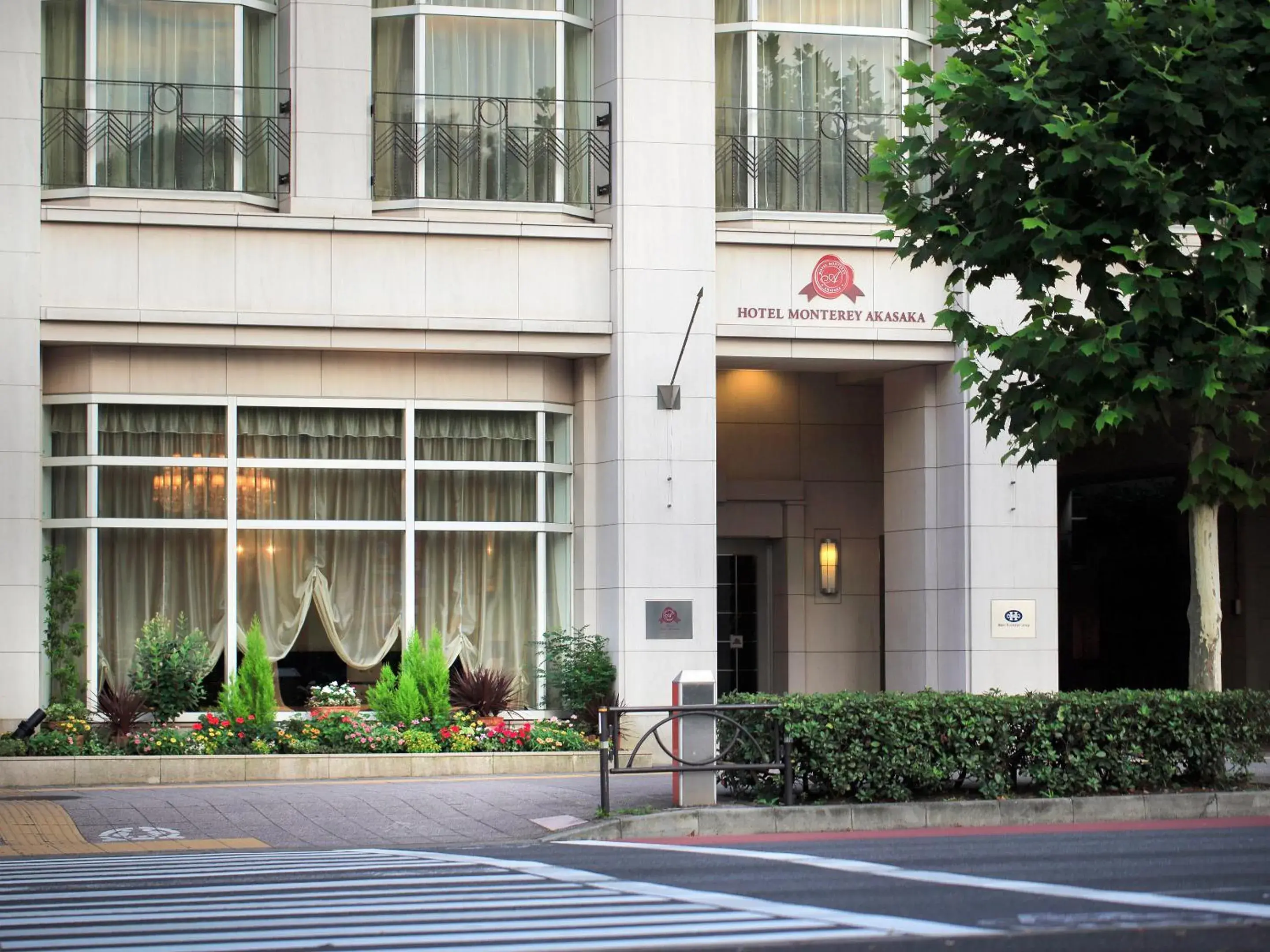 Facade/entrance, Property Building in Hotel Monterey Akasaka