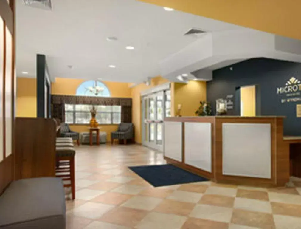 Lobby or reception, Lobby/Reception in Microtel Inn & Suites Chili/Rochester