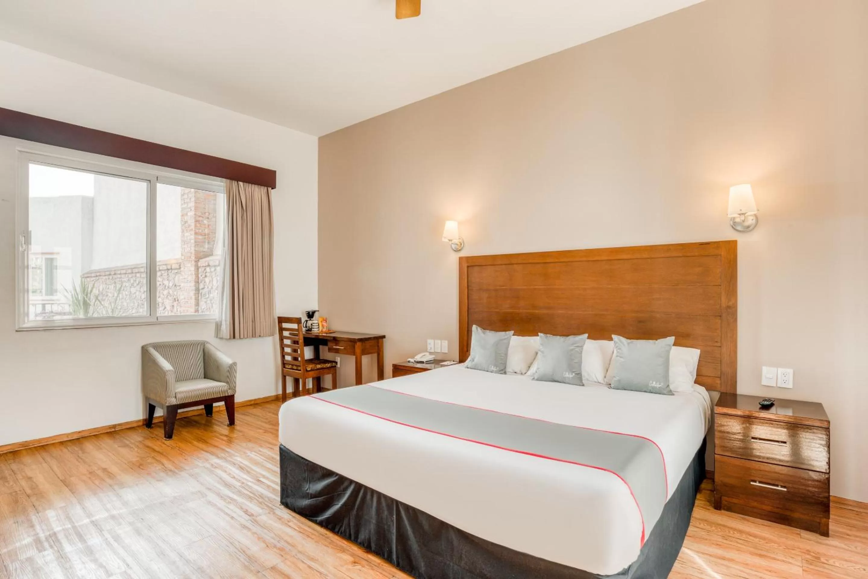 Bedroom, Bed in Hotel Quinta Allende