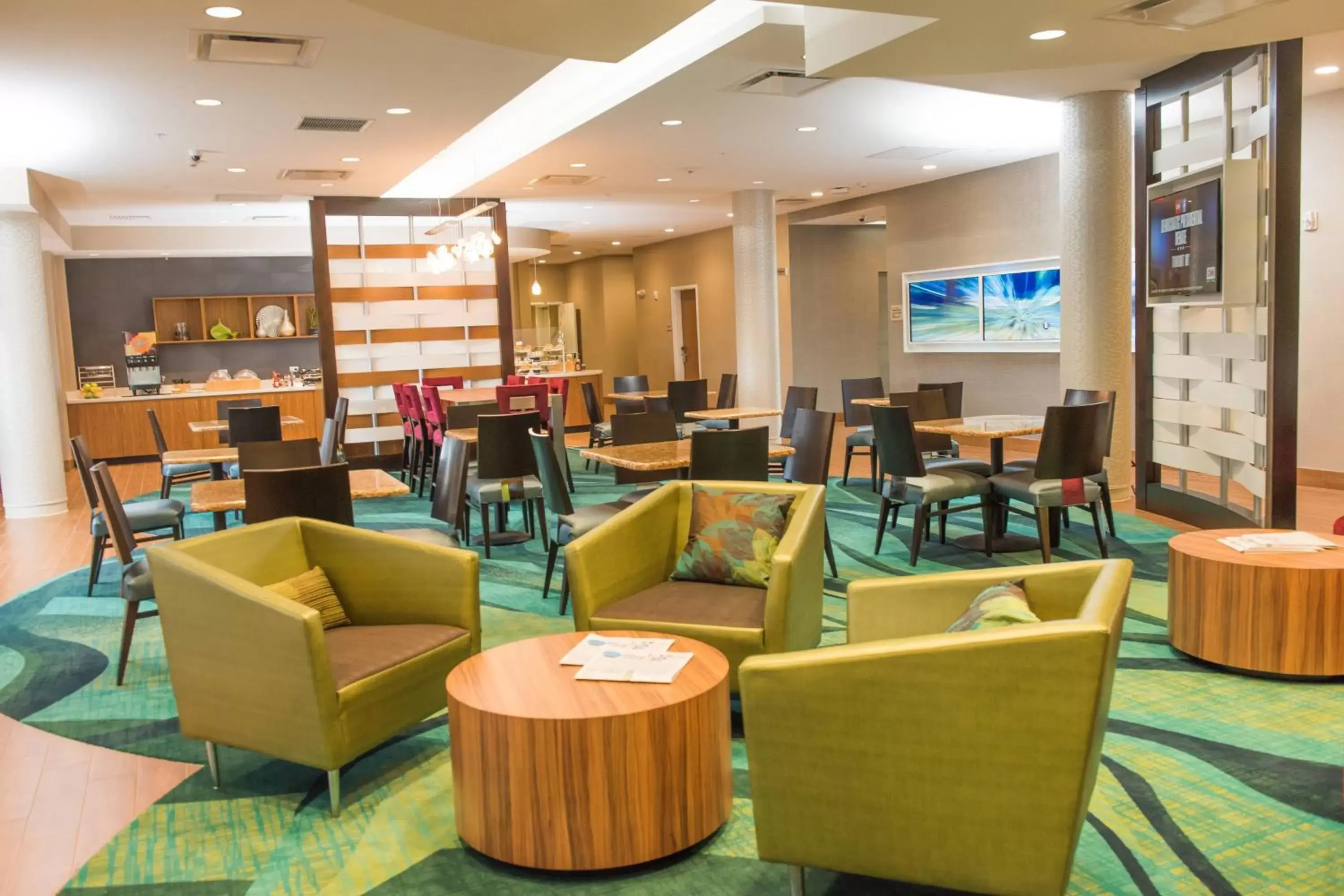 Lobby or reception, Restaurant/Places to Eat in SpringHill Suites by Marriott Buffalo Airport