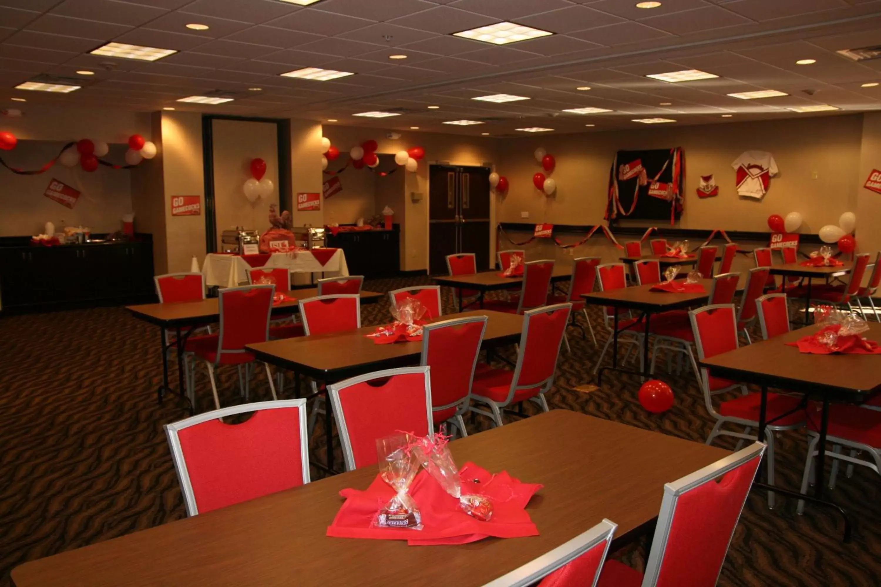 Meeting/conference room, Restaurant/Places to Eat in Hampton Inn By Hilton Jacksonville