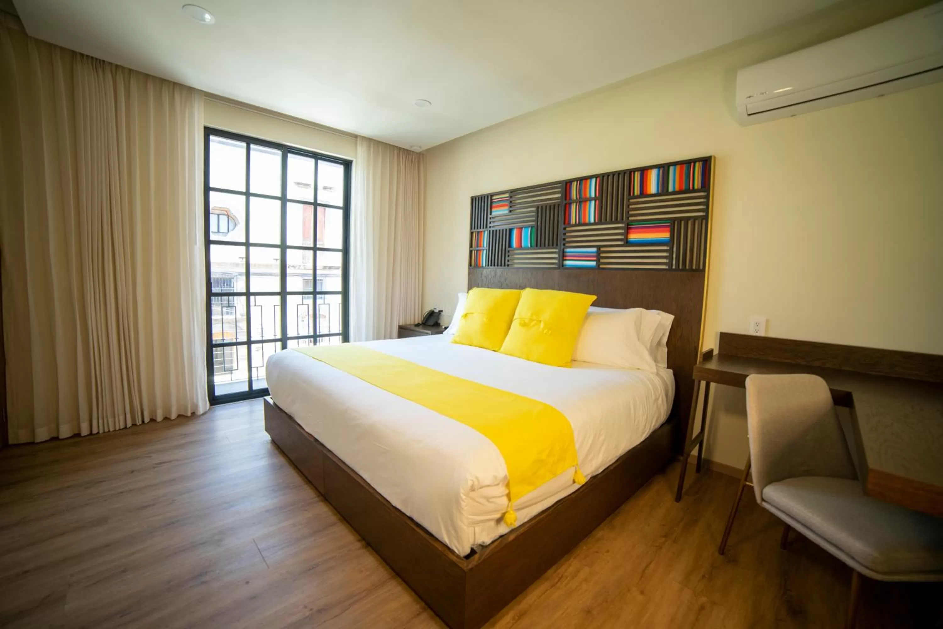 Bedroom, Bed in Hotel Dex Tlaquepaque