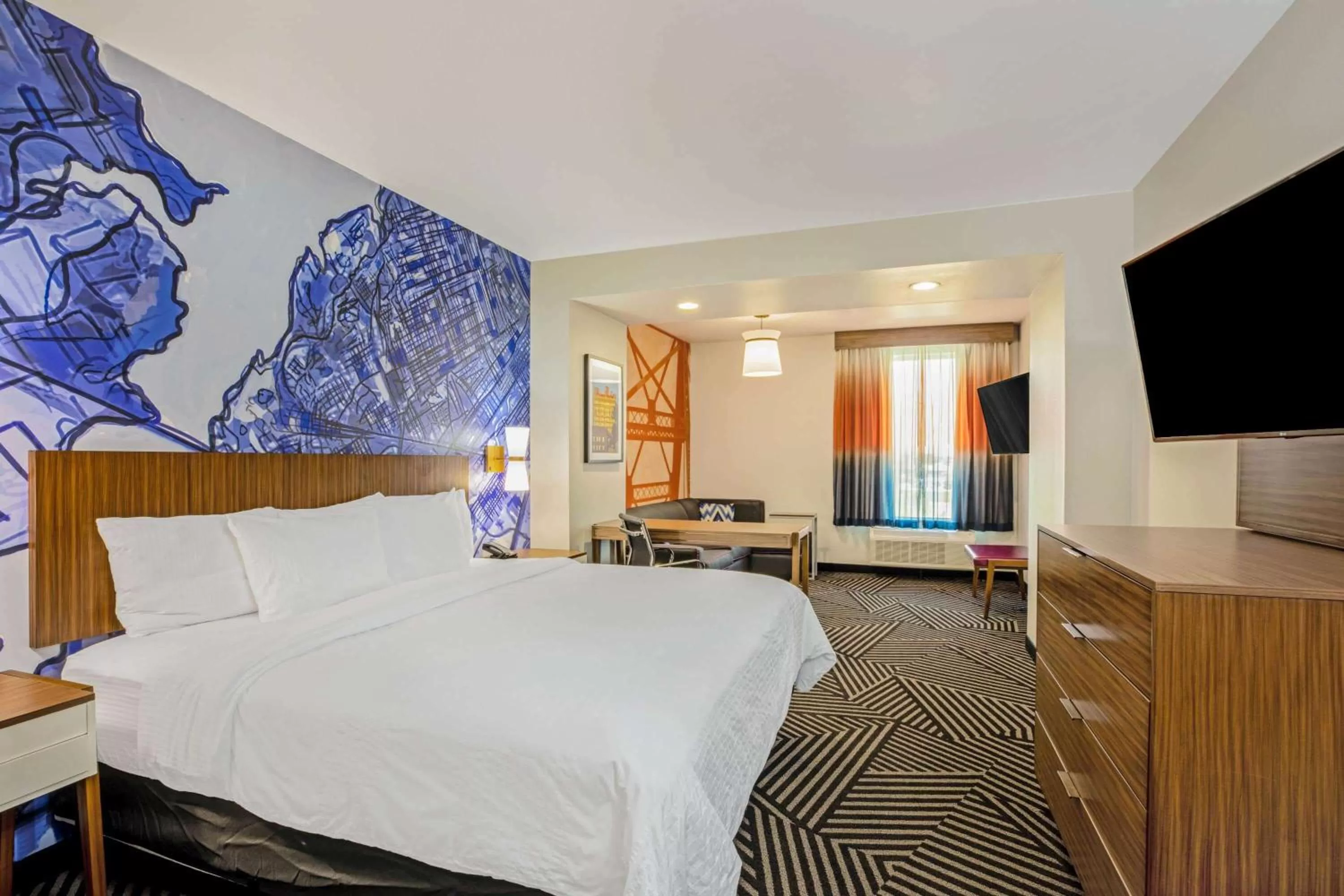 Photo of the whole room, Bed in La Quinta by Wyndham Waco Baylor Downtown