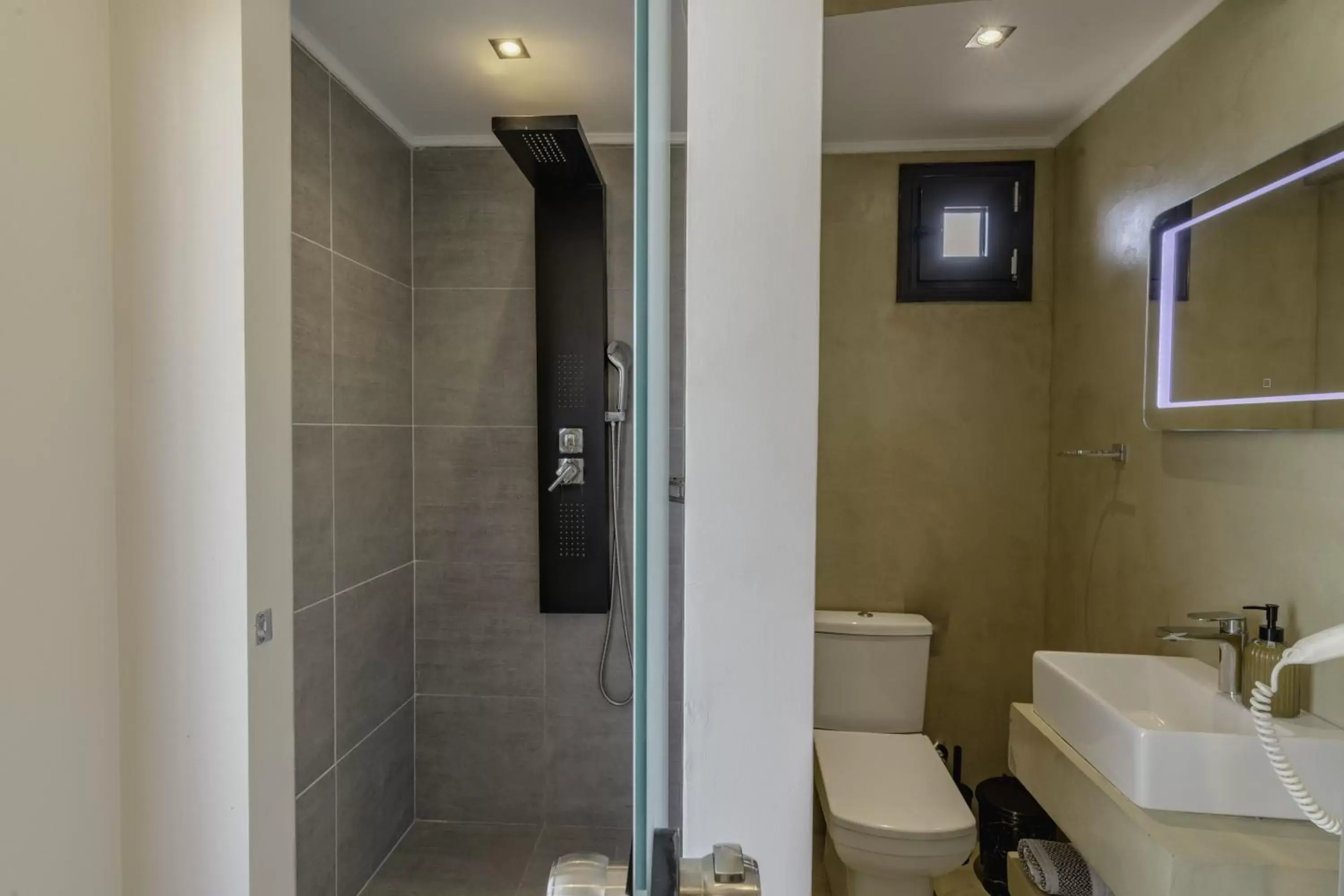Shower, Bathroom in Zama Suites Collection