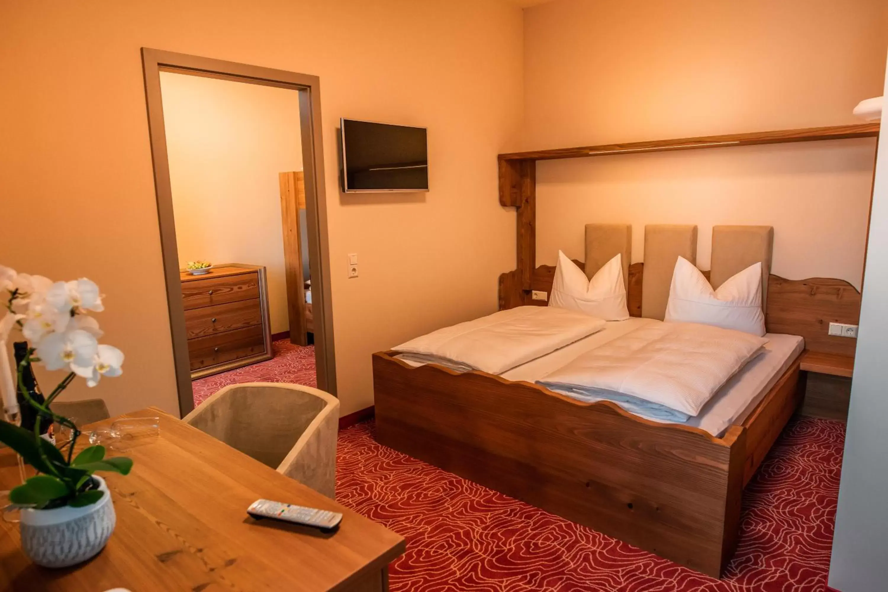 Comfort Triple Room in Hotel Freyhof Comfort Triple Room in Hotel Freyhof