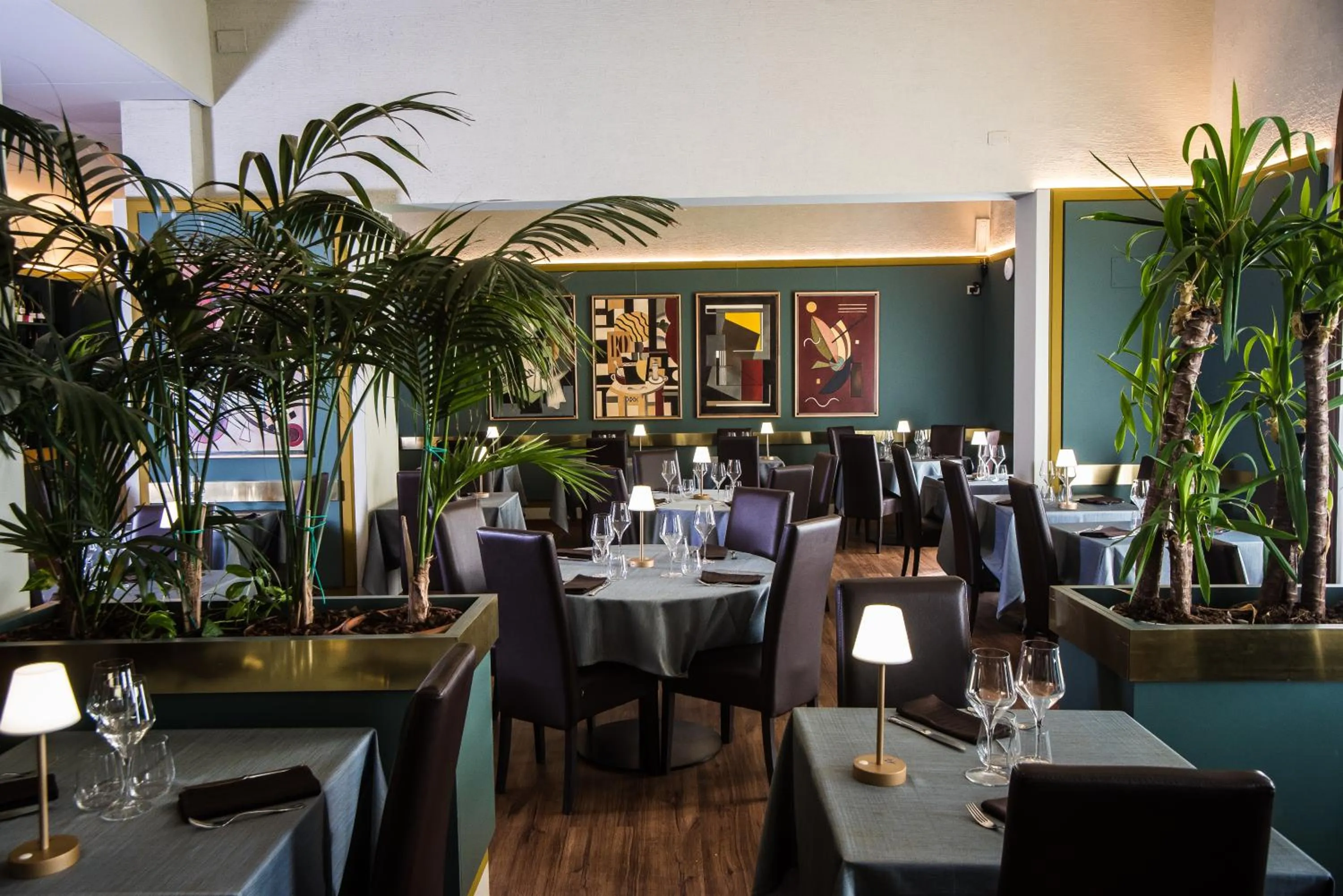 Restaurant/places to eat in Hotel Ristorante Ala d'Oro